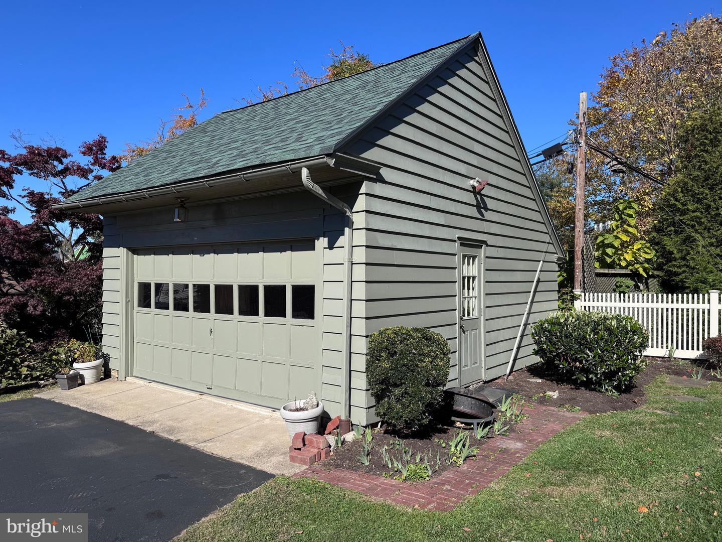 Erdenheim, Pennsylvania, 19038, United States, 4 Bedrooms Bedrooms, ,3 BathroomsBathrooms,Residential,For Sale,2002080