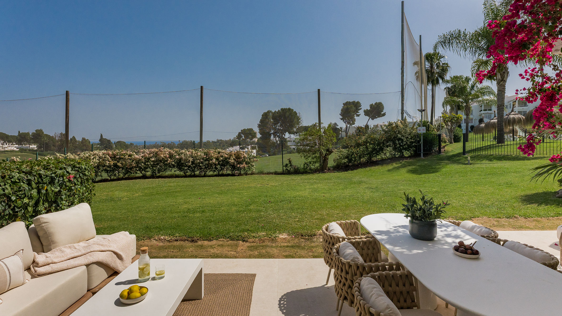  Apartment with garden on the front line of Aloha Golf, Nueva Andalucía - 物件實景