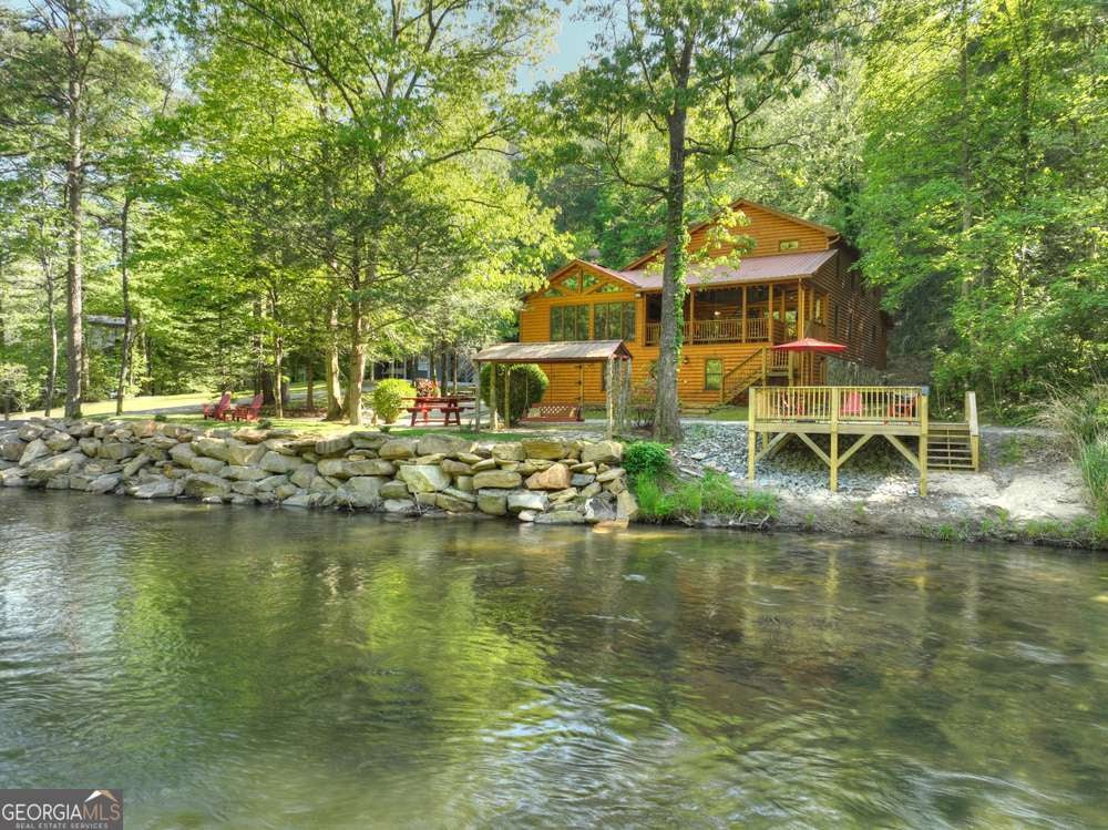 Blue Ridge, Georgia, 30513, United States, 4 Bedrooms Bedrooms, ,3 BathroomsBathrooms,Residential,For Sale,1858936