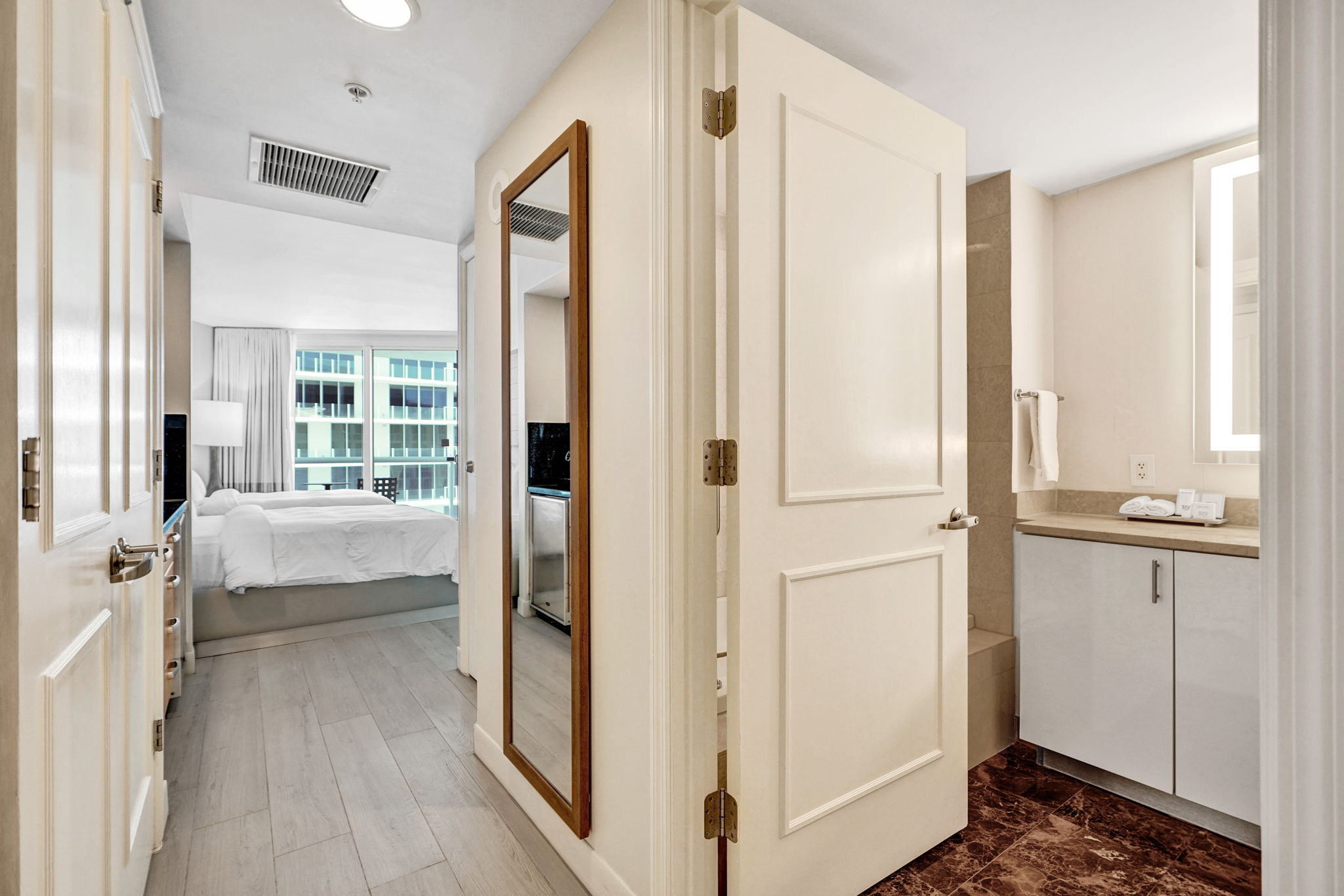  505 N Fort Lauderdale Beach Blvd, Fort Lauderdale, FL, 33304 - 物件實景