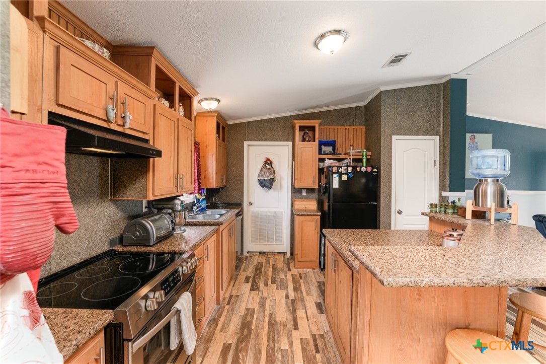 Bartlett, Texas, 76511, United States, 3 Bedrooms Bedrooms, ,2 BathroomsBathrooms,Residential,For Sale,1991211