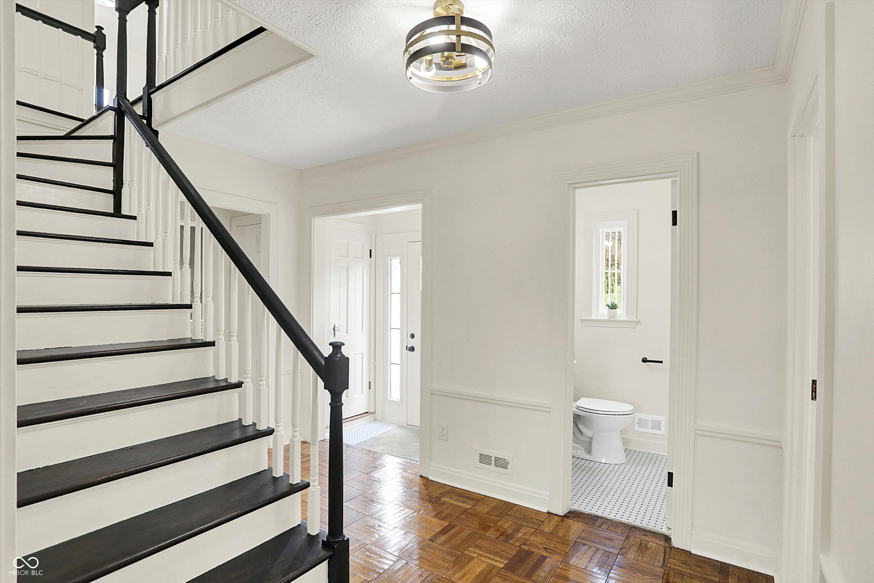 Indianapolis, Indiana, 46208, United States, 4 Bedrooms Bedrooms, ,4 BathroomsBathrooms,Residential,For Sale,1921802