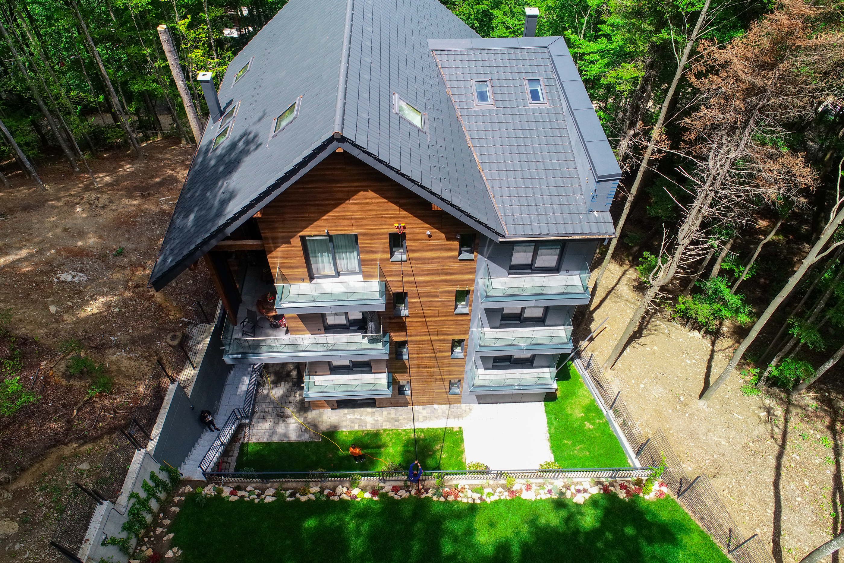 Modern Apartment with Private Garden at the Edge of the Forest, Sinaia - 物件實景