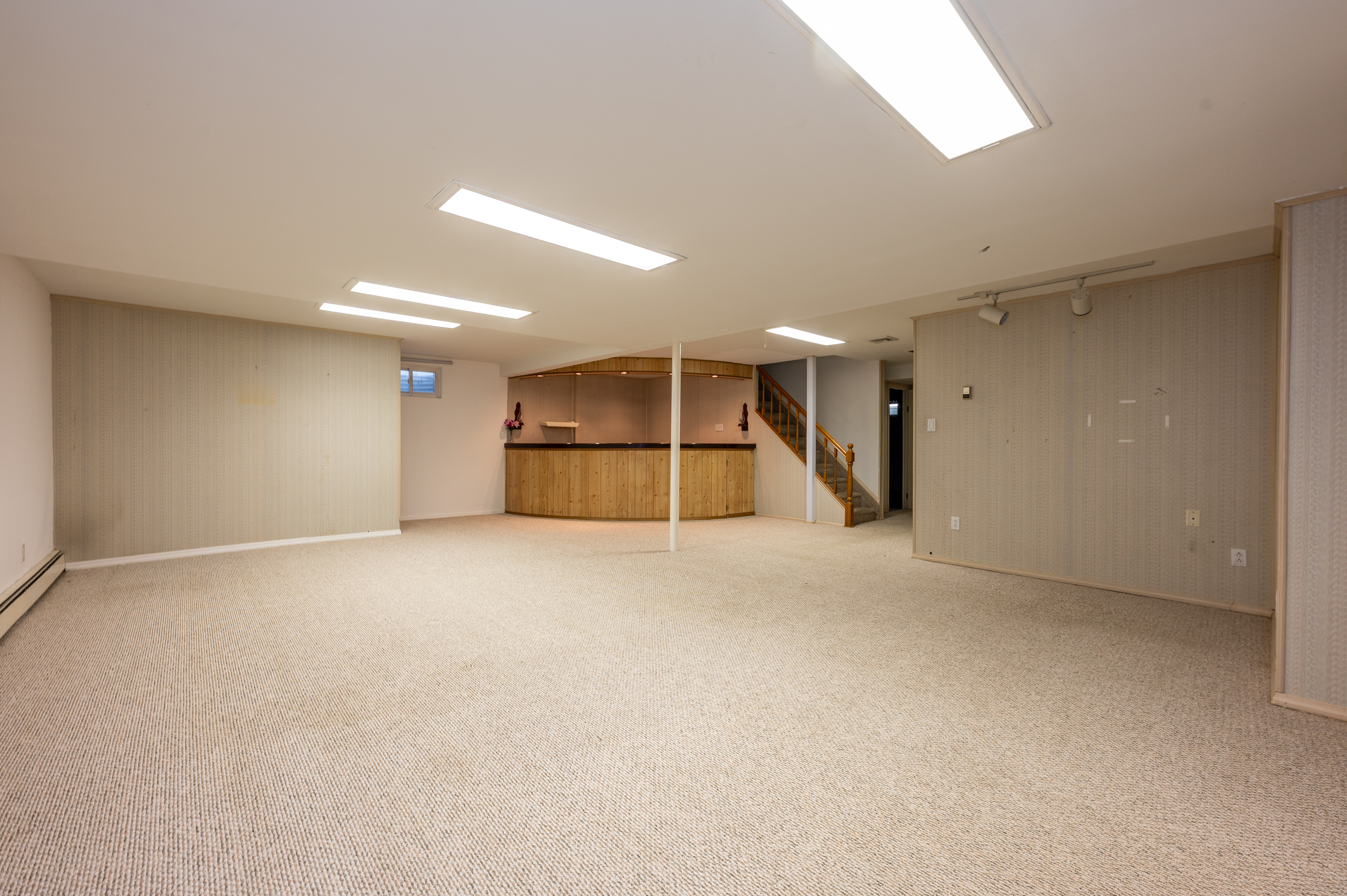  167 Maple Avenue, East Meadow, NY, 11554 - 物件實景