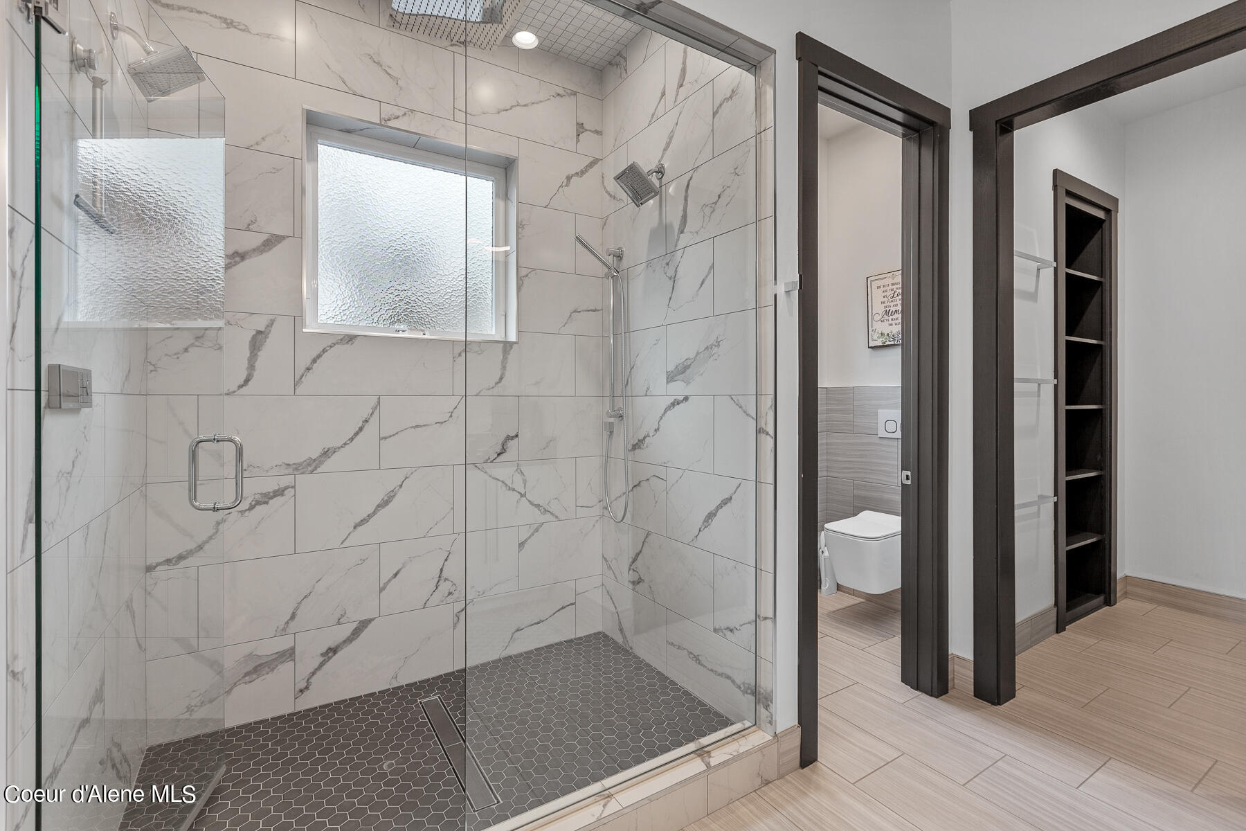 Coeur d'Alene, Idaho, 83814, United States, 4 Bedrooms Bedrooms, ,1 BathroomBathrooms,Residential,For Sale,1975946