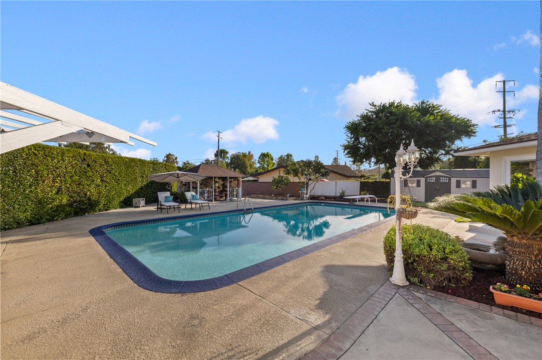 Arcadia, California, 91007, United States, 3 Bedrooms Bedrooms, ,2 BathroomsBathrooms,Residential,For Sale,1989649