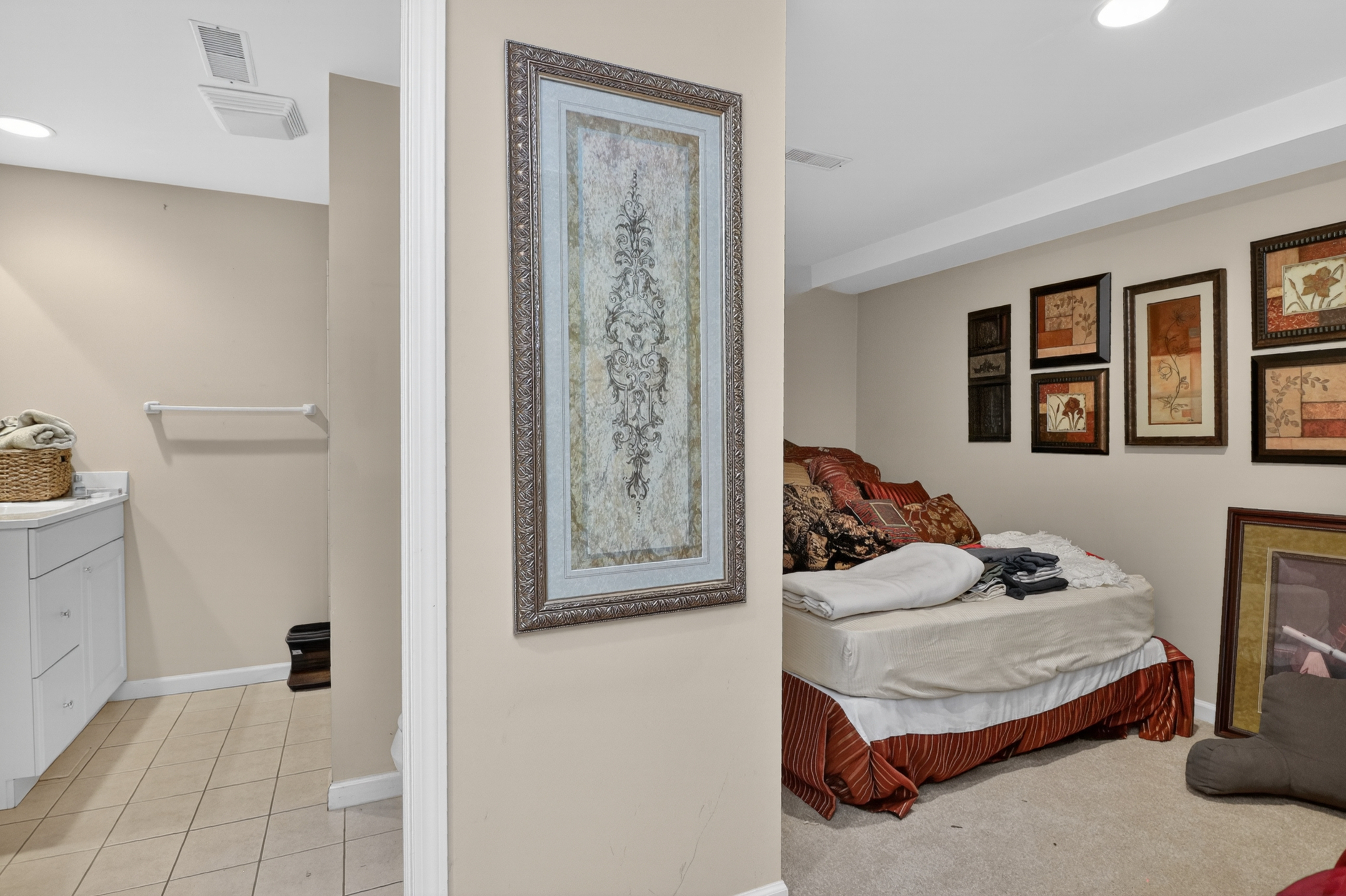  26W248 Tuckaway Court, Winfield, IL, 60190 - 物件實景