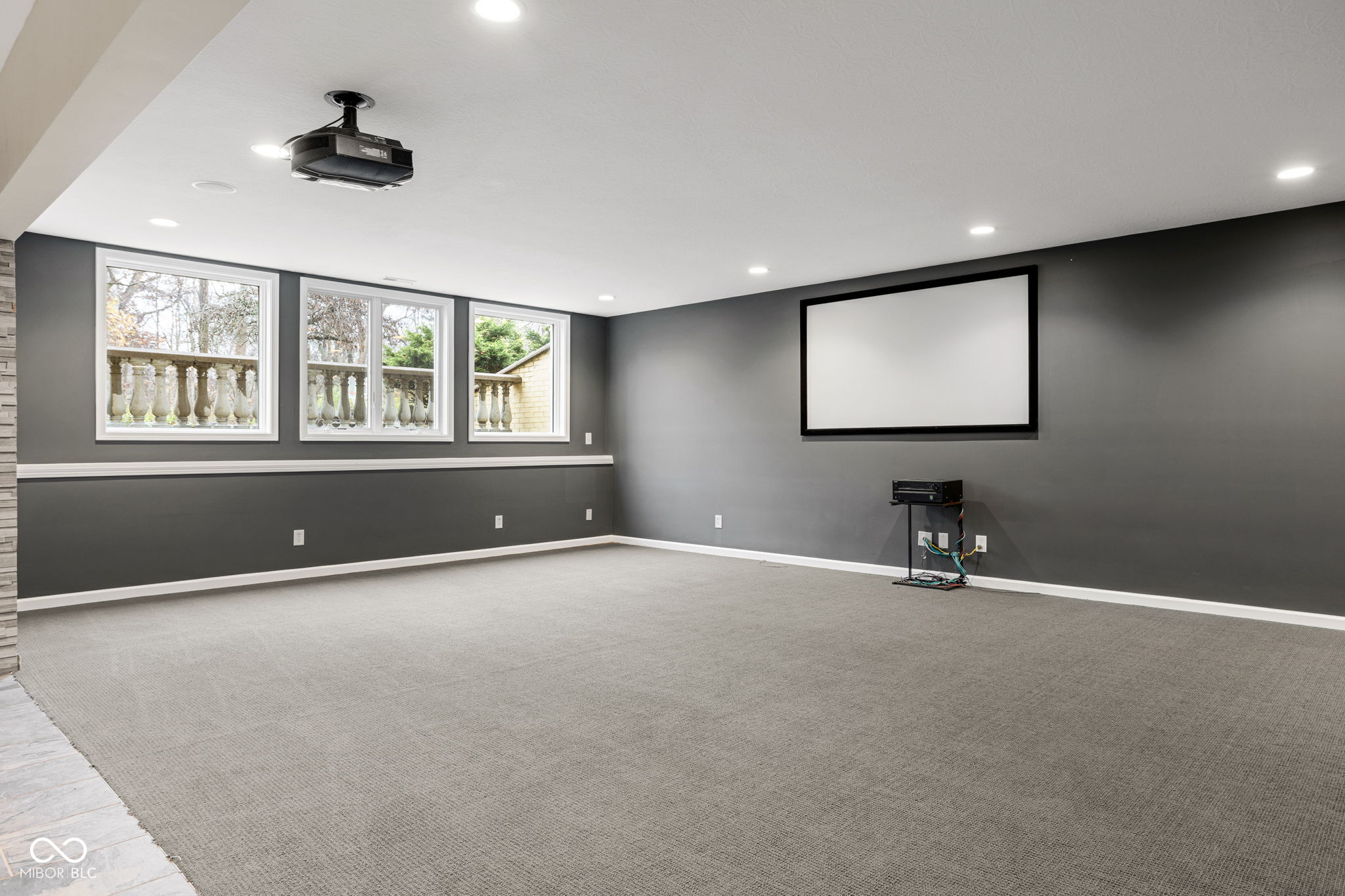 Indianapolis, Indiana, 46226, United States, 6 Bedrooms Bedrooms, ,7 BathroomsBathrooms,Residential,For Sale,1998001