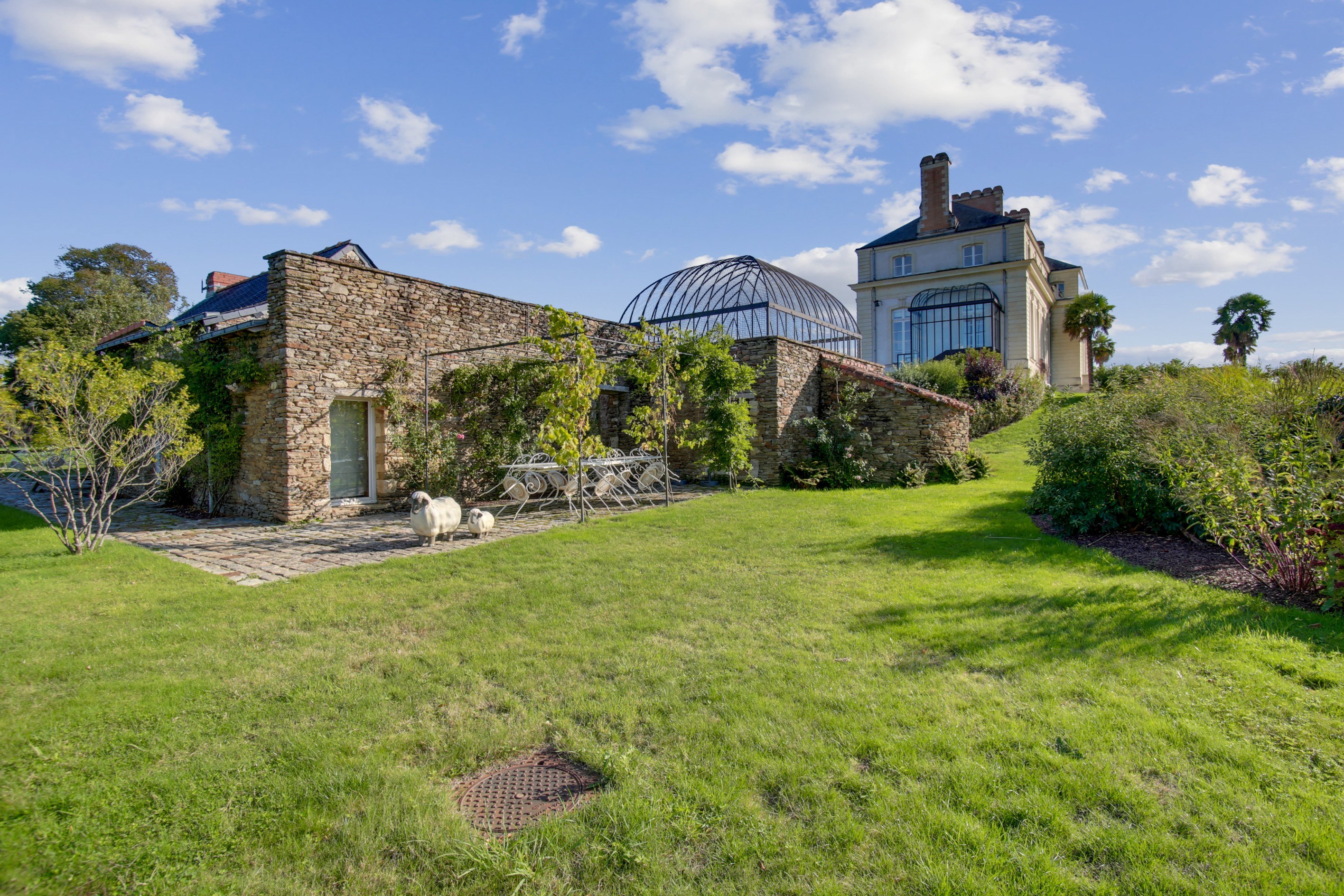  Exceptional Château Estate on Nearly 60 Hectares – 25 km from Nantes - 物件實景