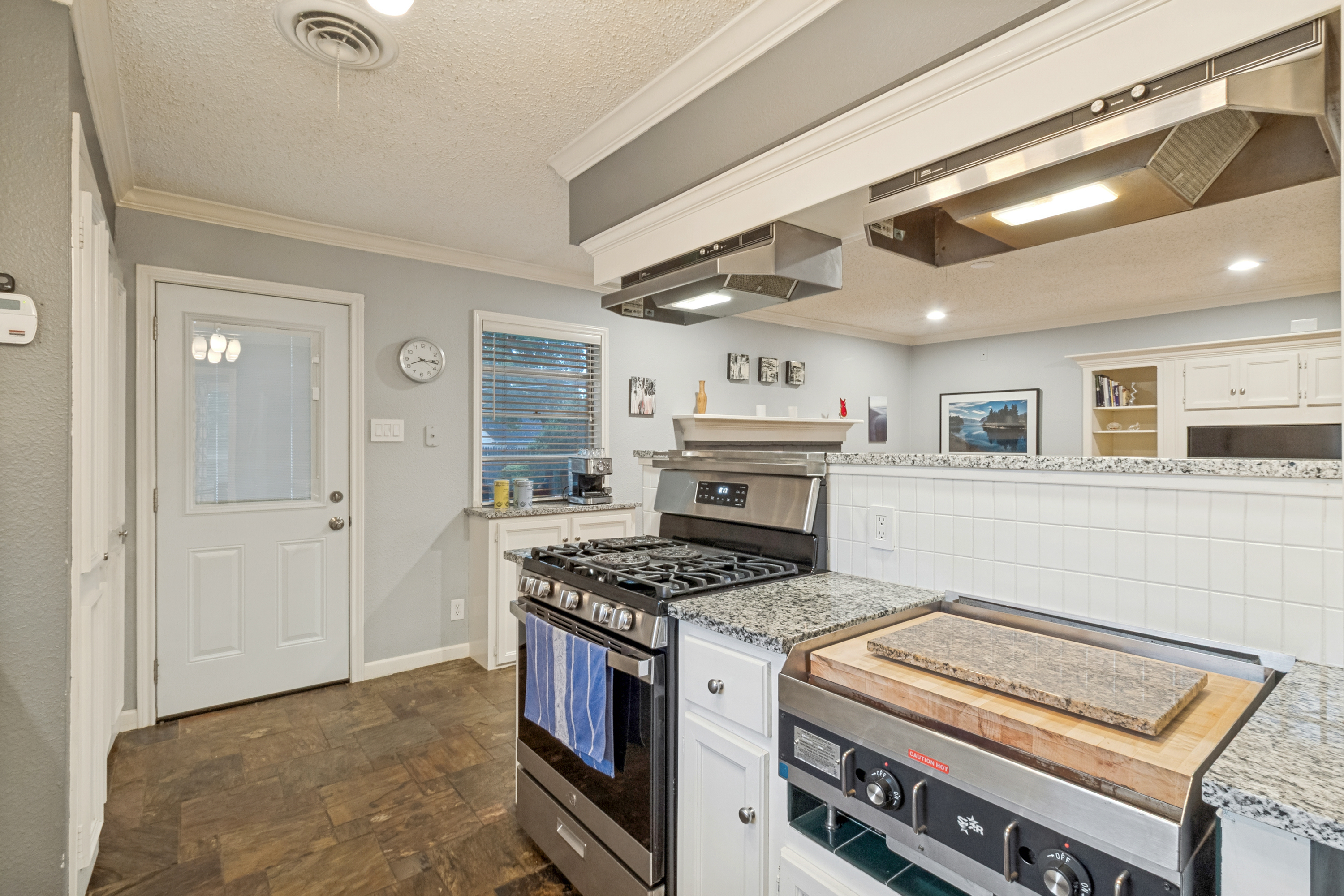  10615 Longmeadow Drive, Dallas, TX, 75238 - 物件實景
