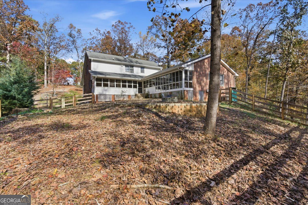 Douglasville, Georgia, 30135, United States, 5 Bedrooms Bedrooms, ,3 BathroomsBathrooms,Residential,For Sale,1988782