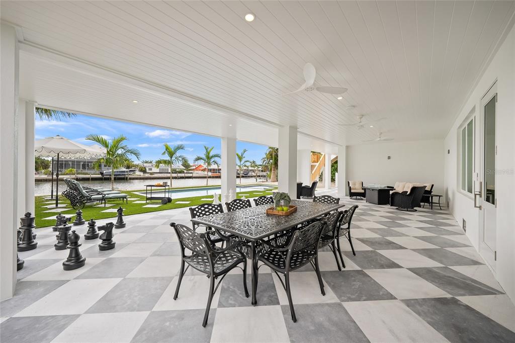 Holmes Beach, Florida, 34217, United States, 4 Bedrooms Bedrooms, ,6 BathroomsBathrooms,Residential,For Sale,1989554