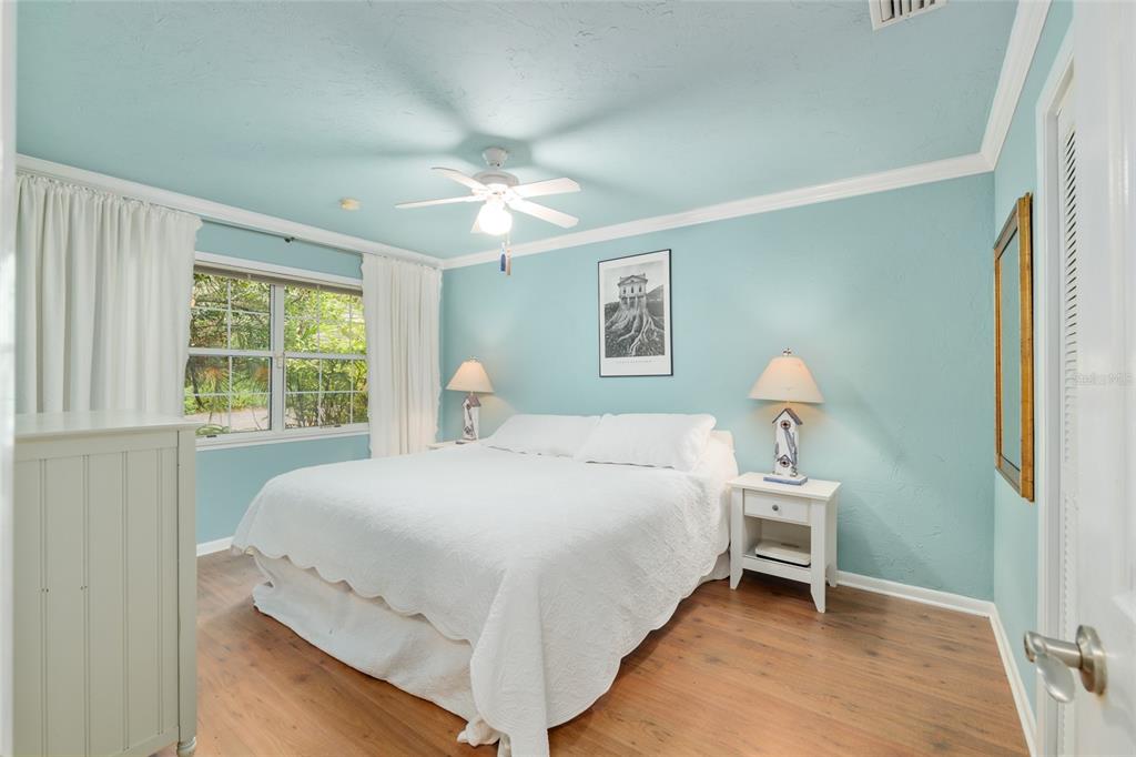 Newberry, Florida, 32669, United States, 3 Bedrooms Bedrooms, ,2 BathroomsBathrooms,Residential,For Sale,1847426
