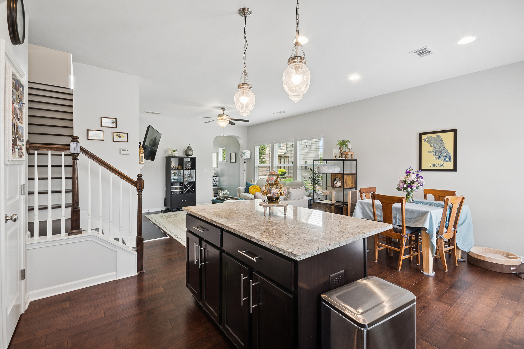  Beautiful End-Unit Townhome at Belmont Hills - 物件實景