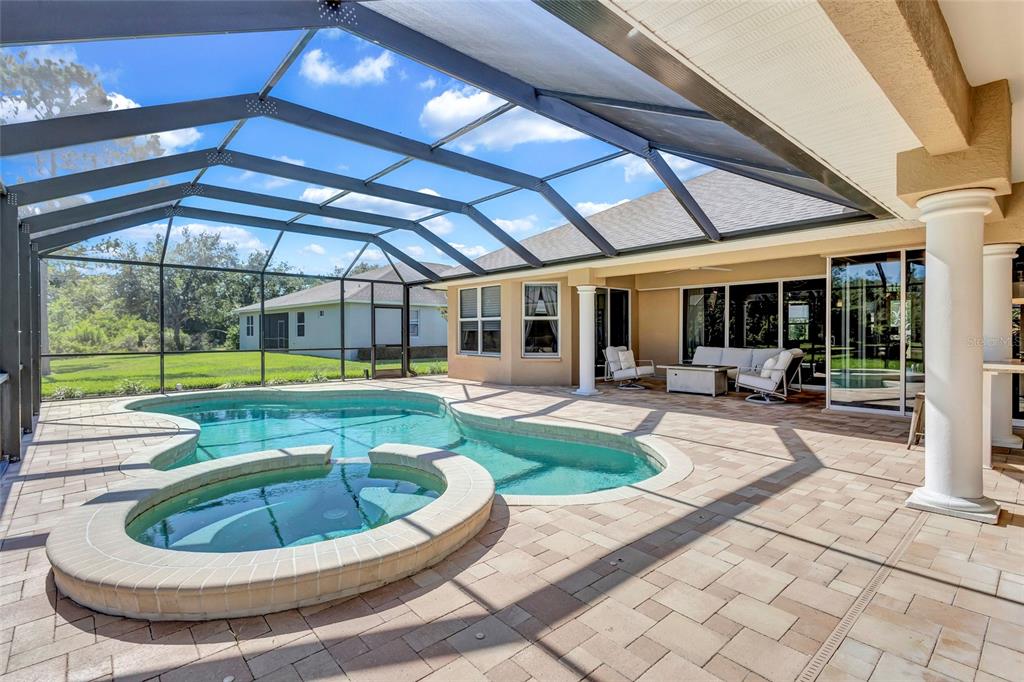 Bradenton, Florida, 34212, United States, 4 Bedrooms Bedrooms, ,3 BathroomsBathrooms,Residential,For Sale,1826992