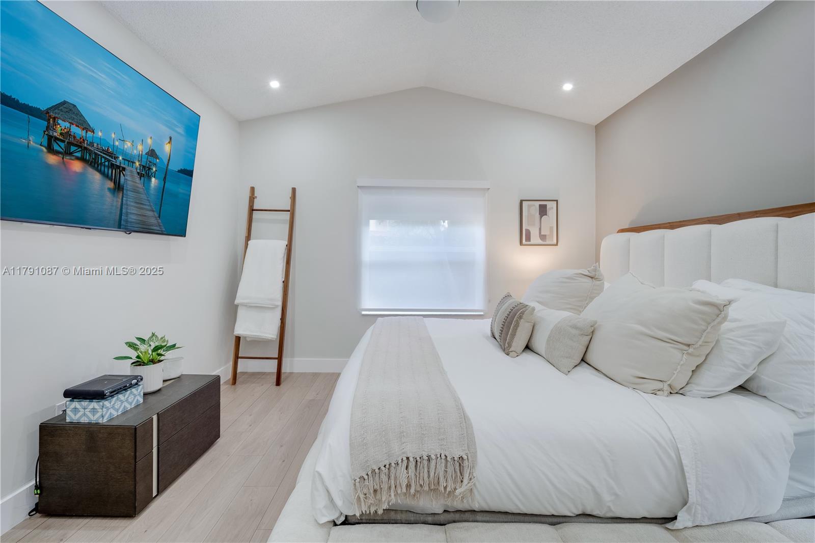 Doral, Florida, 33178, United States, 3 Bedrooms Bedrooms, ,2 BathroomsBathrooms,Residential,For Sale,1795059