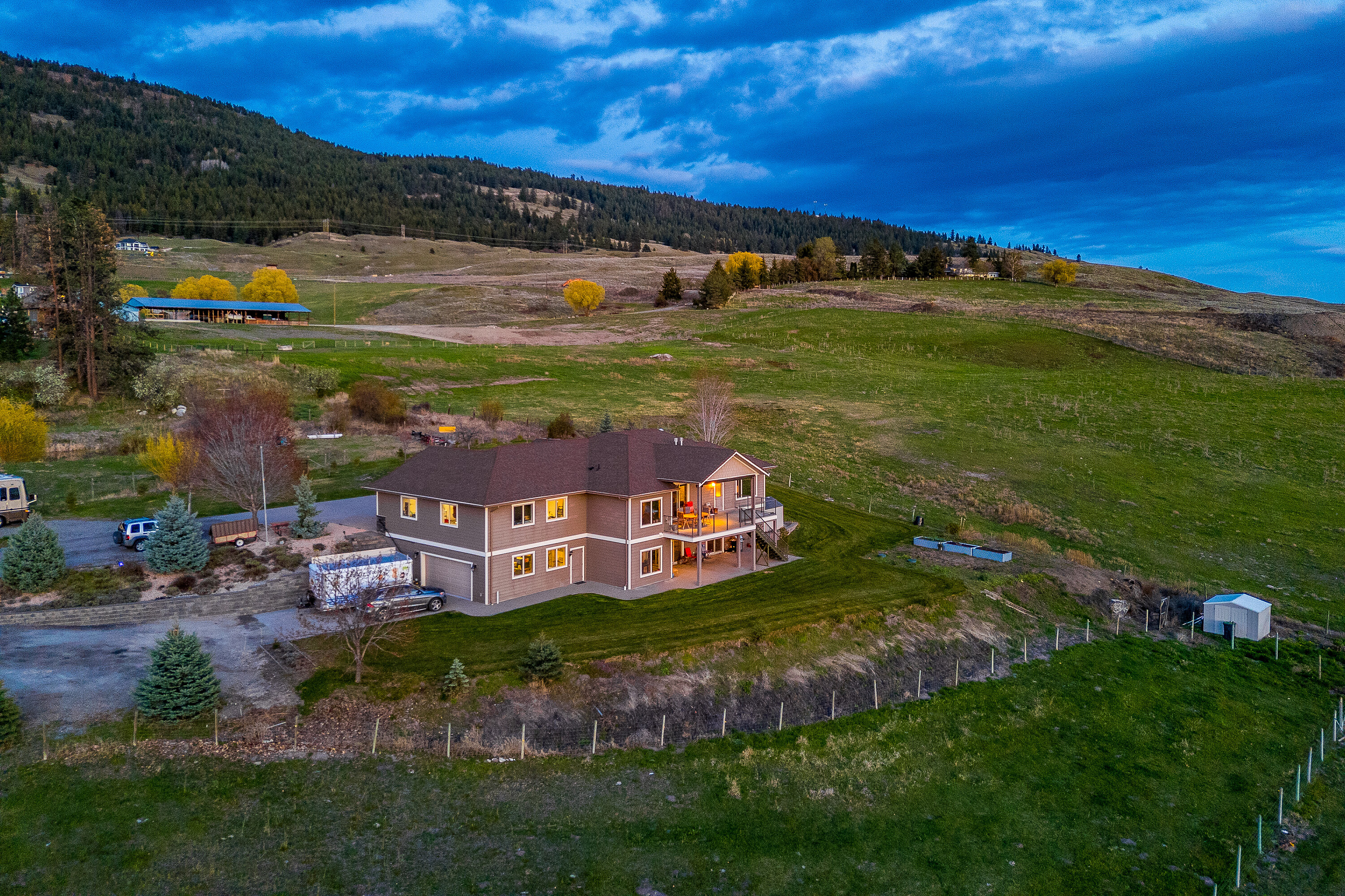  Lakeview Estate - 物件實景