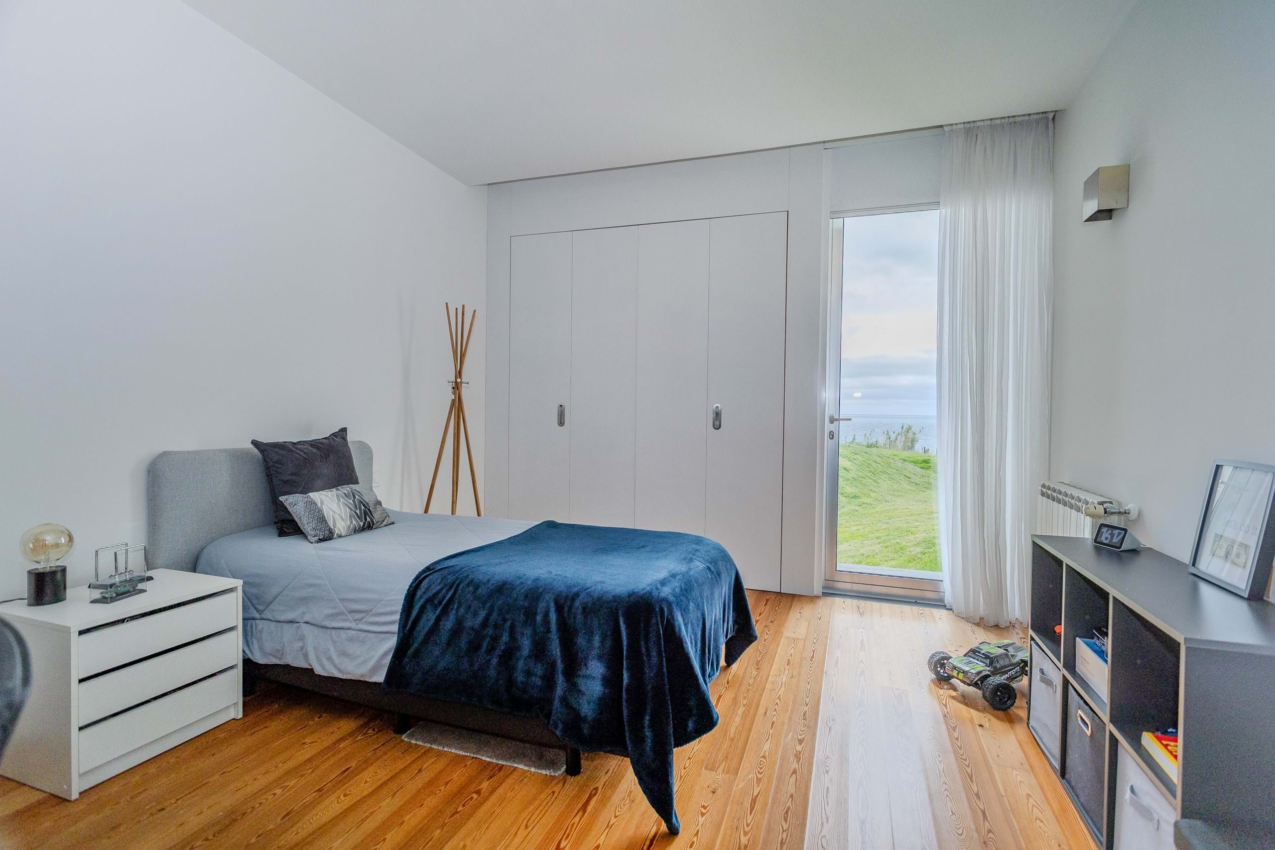 Ponta Delgada, Ilha de São Miguel, 9560-501, PT, 3 Bedrooms Bedrooms, ,4 BathroomsBathrooms,Residential,For Sale,1826448