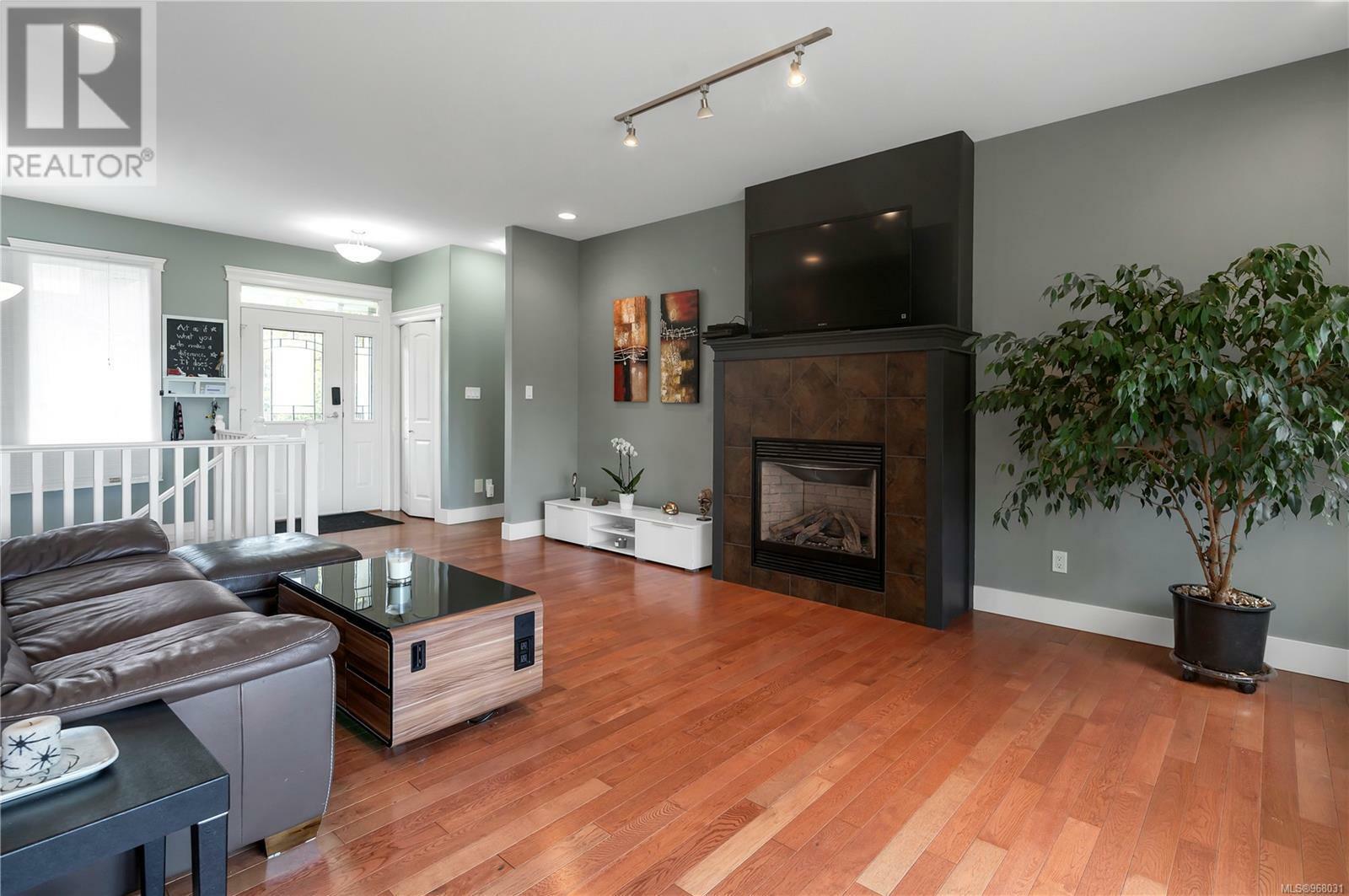 CAMPBELL RIVER, British Columbia, V9H 1V3, CA, 6 Bedrooms Bedrooms, ,4 BathroomsBathrooms,Residential,For Sale,1874294