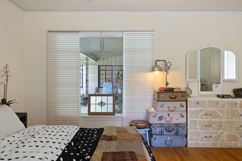Kerrville, Texas, 78028, United States, 3 Bedrooms Bedrooms, ,2 BathroomsBathrooms,Residential,For Sale,1935754