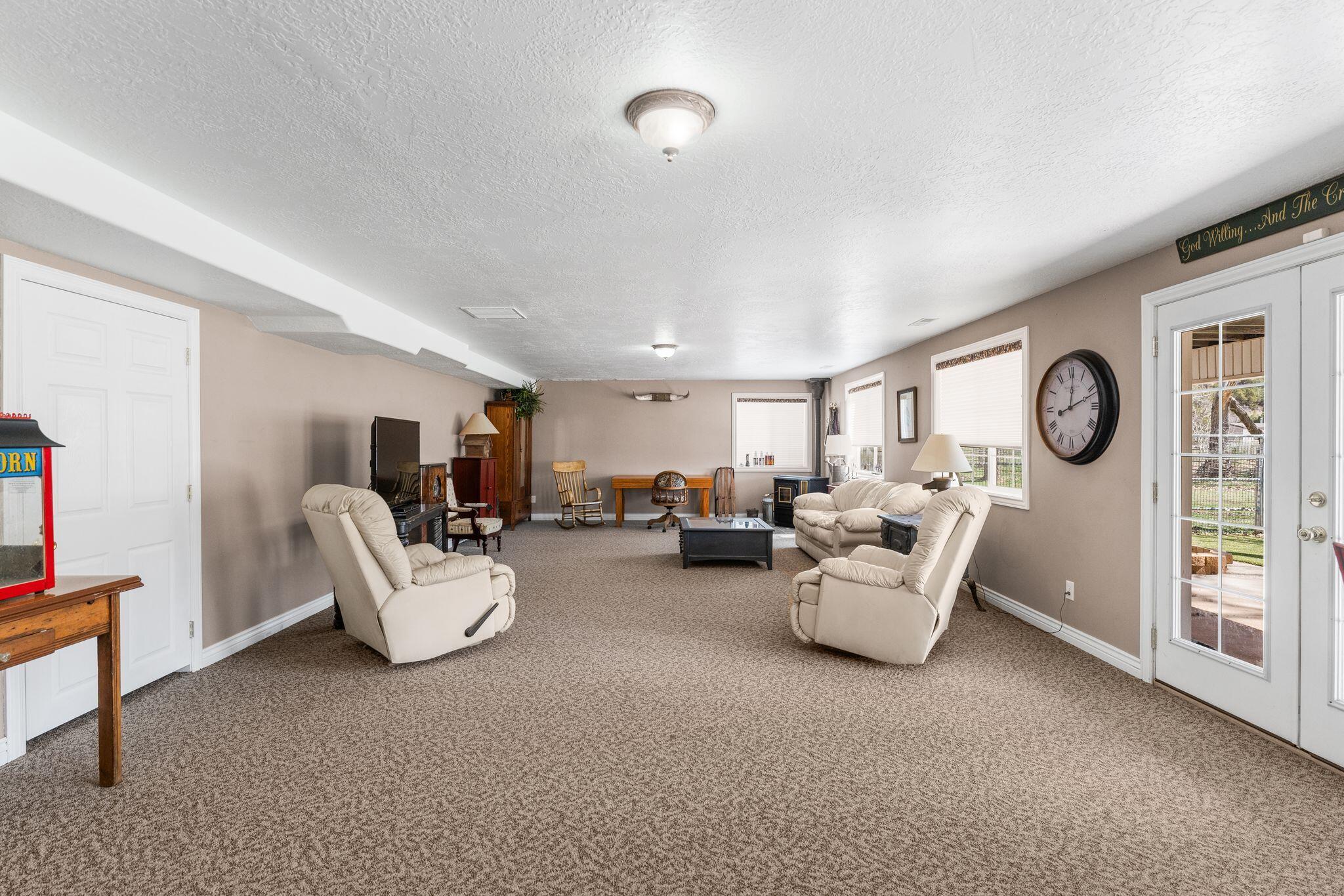 New Harmony, Utah, 84757, United States, 4 Bedrooms Bedrooms, ,4 BathroomsBathrooms,Residential,For Sale,1763524