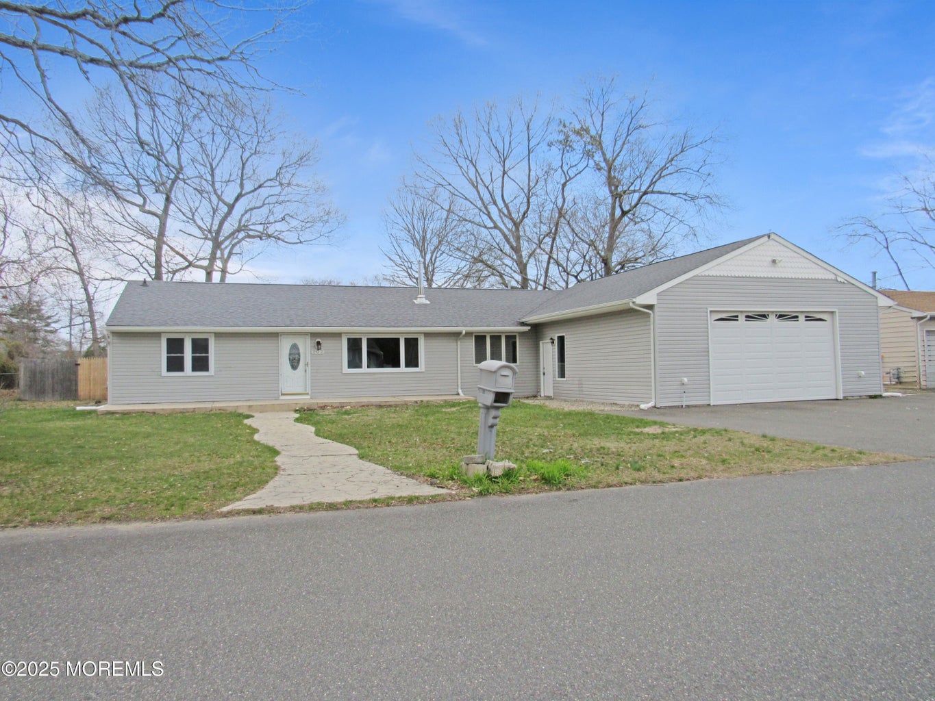Lanoka Harbor, New Jersey, 08734, United States, 4 Bedrooms Bedrooms, ,2 BathroomsBathrooms,Residential,For Sale,1886980