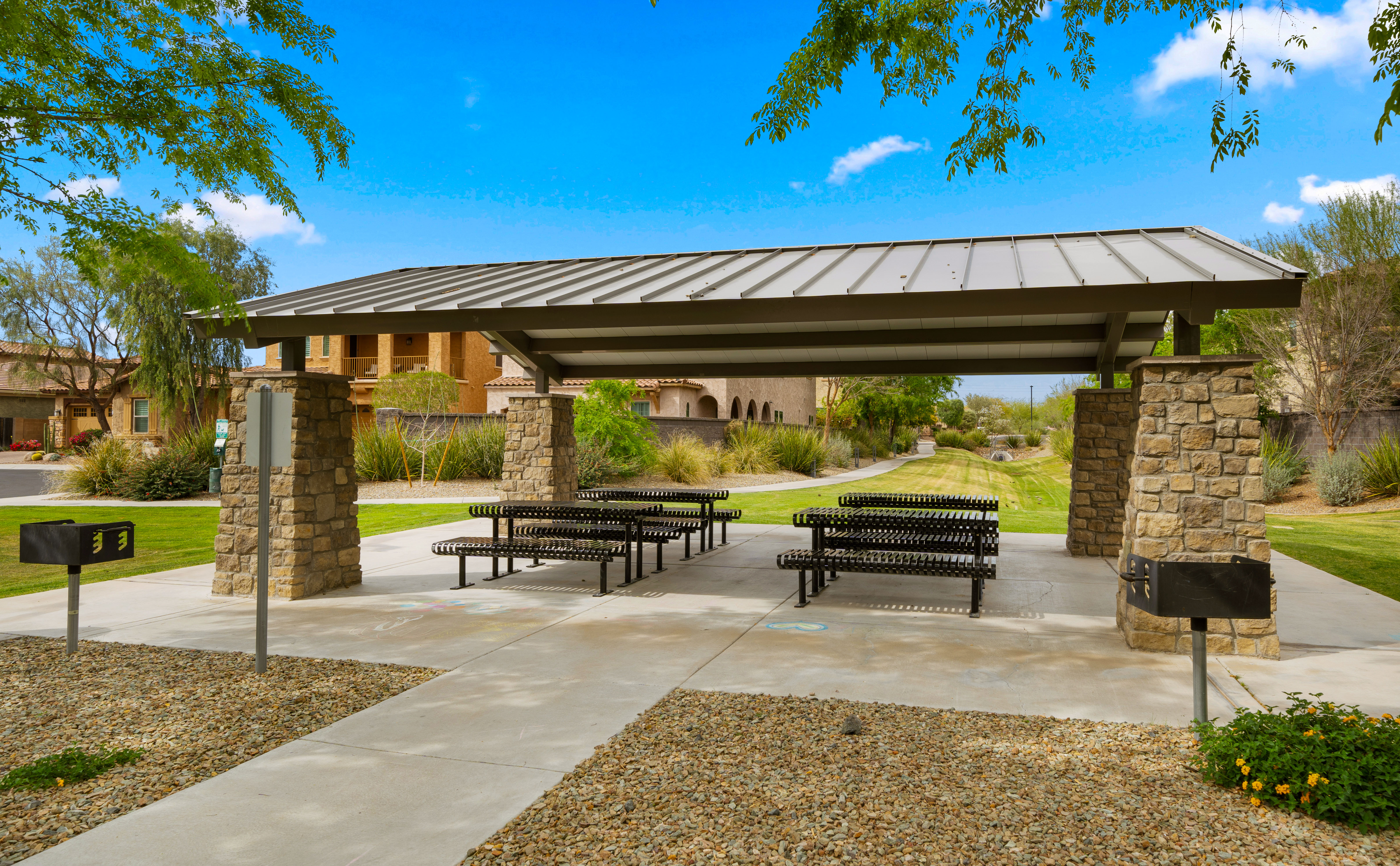  4724 E Parkside Lane  Phoenix, AZ - 物件實景