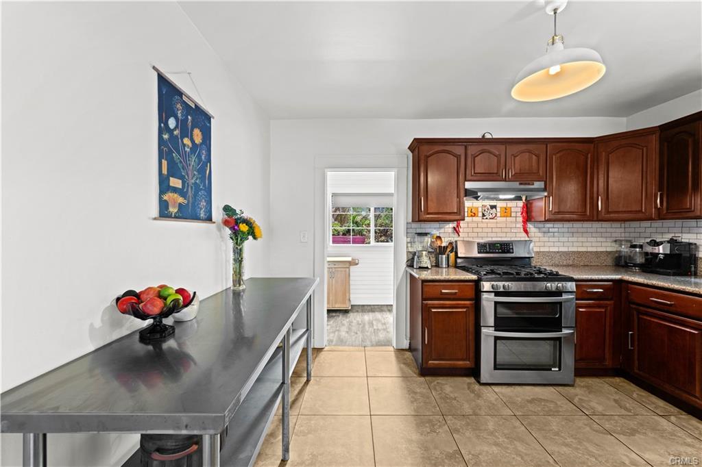 Los Angeles, California, 90033, United States, 3 Bedrooms Bedrooms, ,2 BathroomsBathrooms,Residential,For Sale,1935354