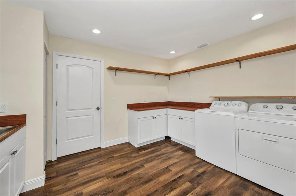 Punta Gorda, Florida, 33982, United States, 3 Bedrooms Bedrooms, ,2 BathroomsBathrooms,Residential,For Sale,1992347