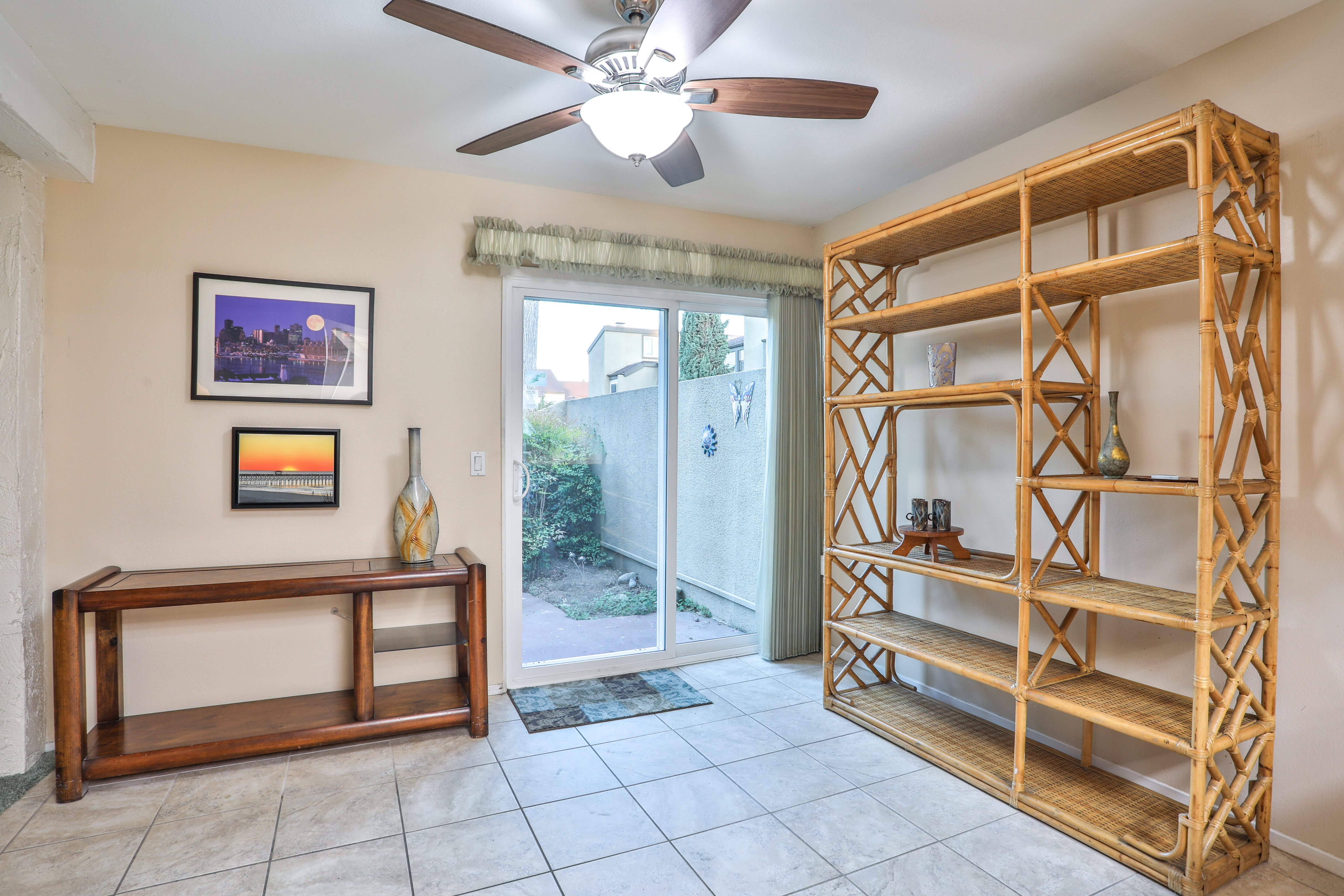  672 Greendale Lane, Pomona, CA 91767 - 物件實景