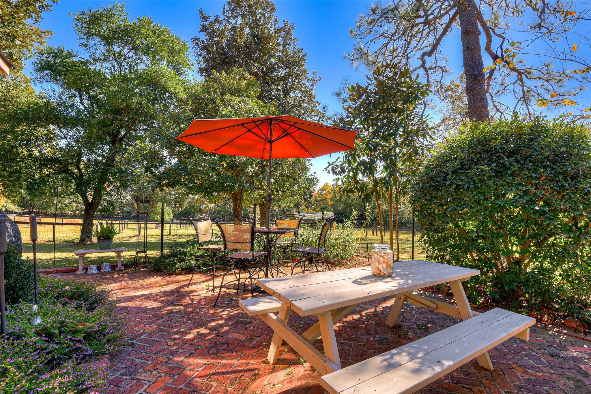 Aiken, South Carolina, 29803, United States, 2 Bedrooms Bedrooms, ,1 BathroomBathrooms,Residential,For Sale,1993088