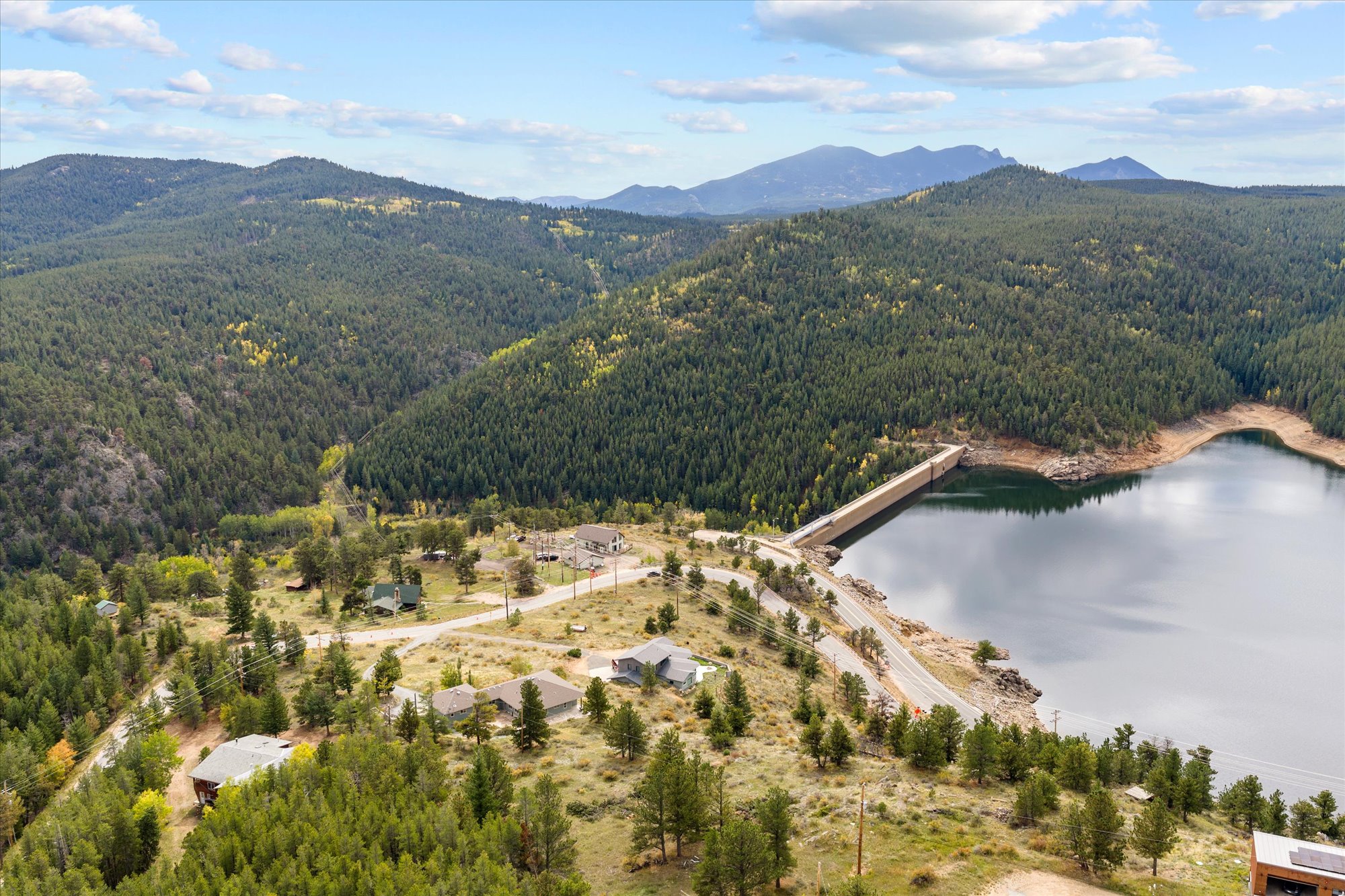  131 Hurricane Hill Dr, Nederland, CO, 80466 - 物件實景