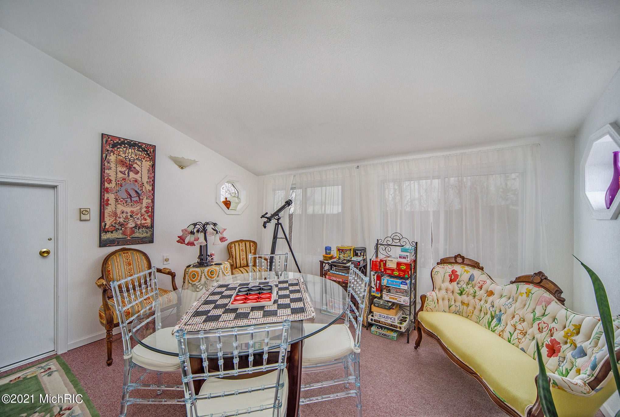 Harbor Springs, Michigan, 49740, United States, 5 Bedrooms Bedrooms, ,6 BathroomsBathrooms,Residential,For Sale,1914650