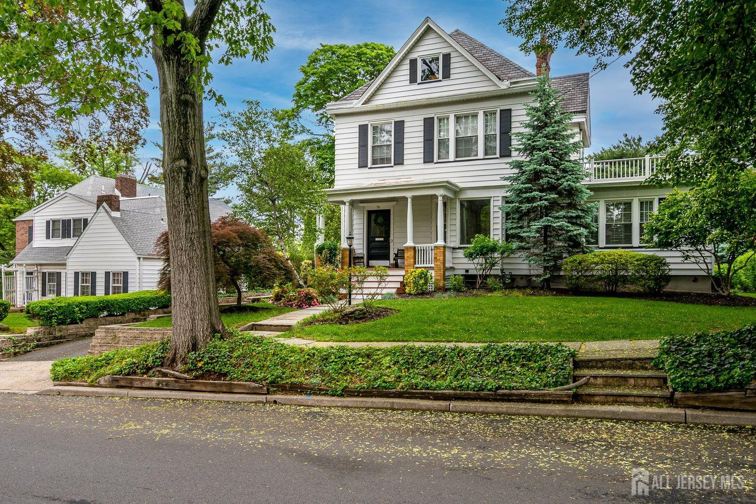 Metuchen, New Jersey, 08840, United States, 5 Bedrooms Bedrooms, ,3 BathroomsBathrooms,Residential,For Sale,1903678