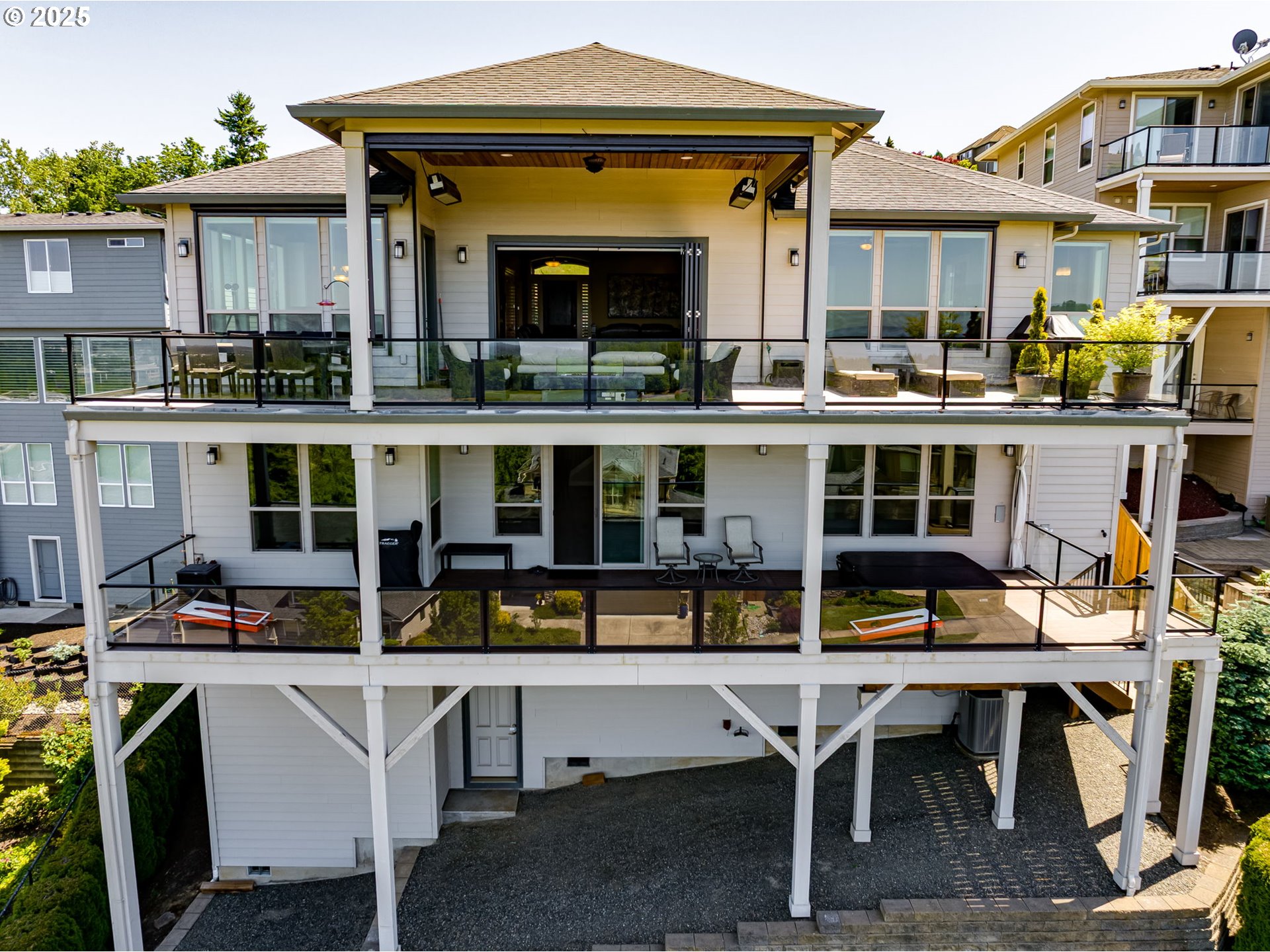 Camas, Washington, 98607, United States, 4 Bedrooms Bedrooms, ,4 BathroomsBathrooms,Residential,For Sale,1837828