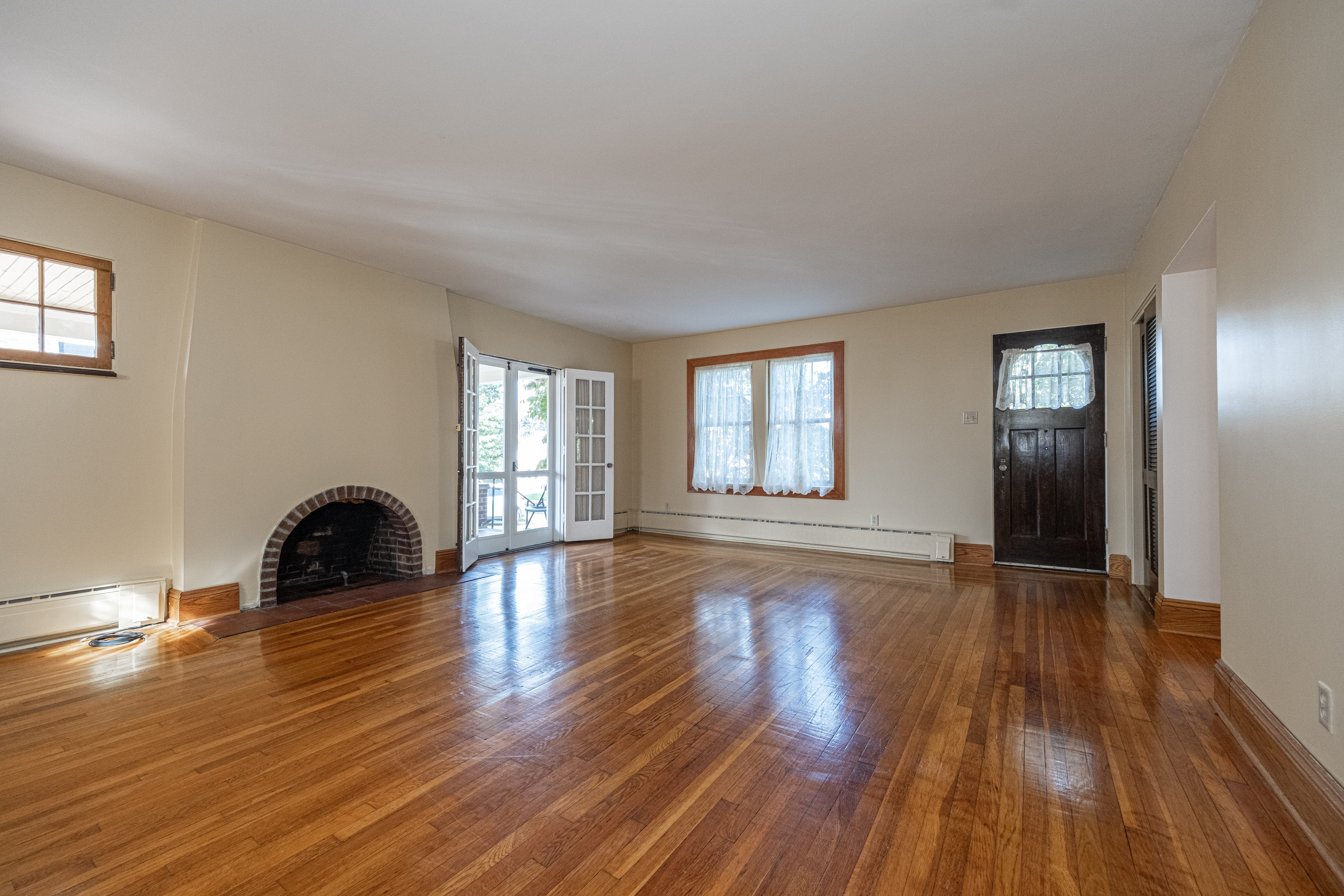  1060 Bank Street, Bridgeville, PA 15017 - 物件實景