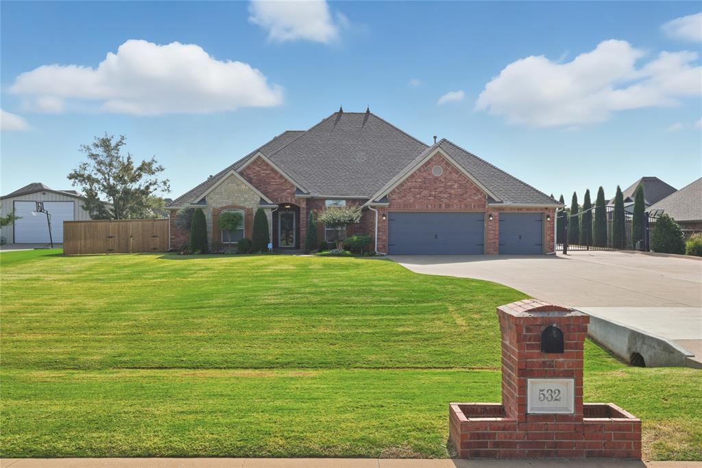 Mustang, Oklahoma, 73064, United States, 4 Bedrooms Bedrooms, ,4 BathroomsBathrooms,Residential,For Sale,1966333