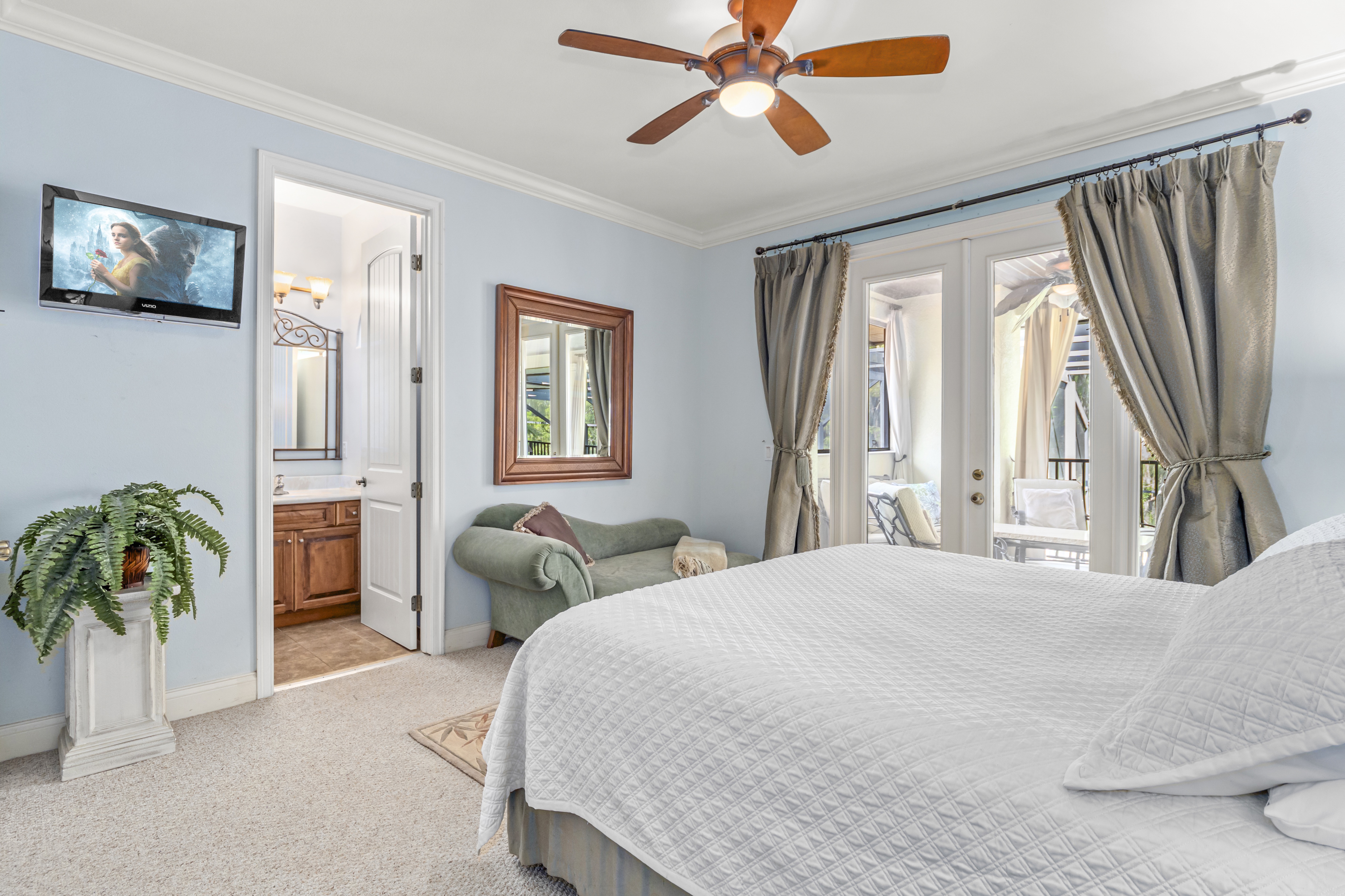 Kissimmee, Florida, 34747, United States, 8 Bedrooms Bedrooms, ,8 BathroomsBathrooms,Residential,For Sale,1994201