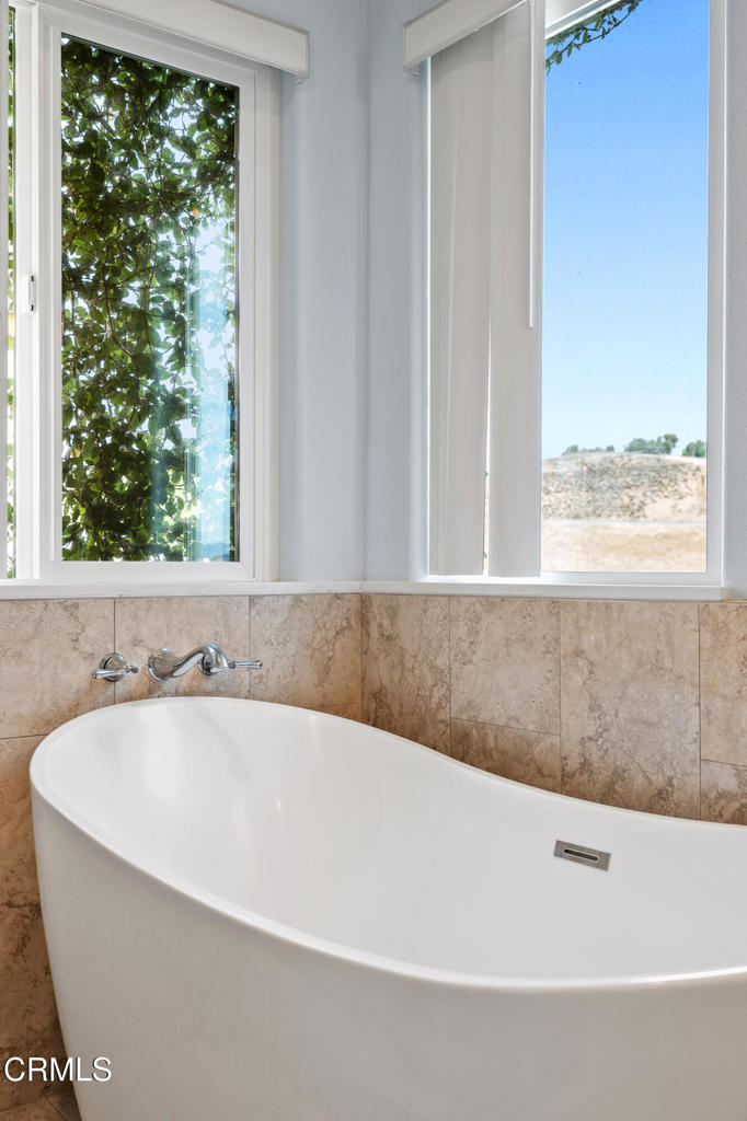 Castaic, California, 91384, United States, 4 Bedrooms Bedrooms, ,3 BathroomsBathrooms,Residential,For Sale,1801508