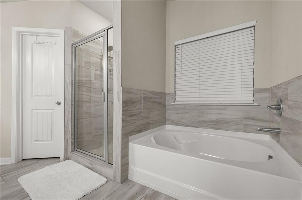 Fayetteville, Georgia, 30215, United States, 5 Bedrooms Bedrooms, ,3 BathroomsBathrooms,Residential,For Sale,2048268