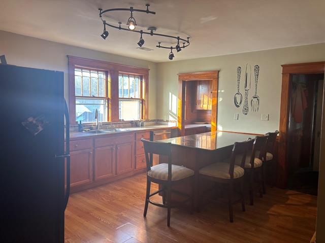 Nashua, New Hampshire, 03060, United States, 6 Bedrooms Bedrooms, ,2 BathroomsBathrooms,Residential,For Sale,2009233