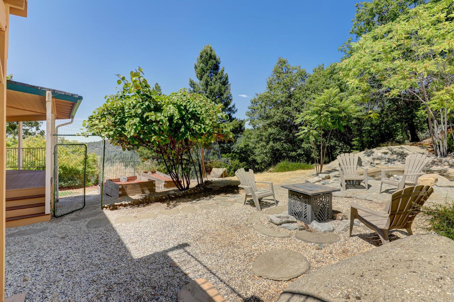 Grass Valley, California, 95945, United States, 3 Bedrooms Bedrooms, ,2 BathroomsBathrooms,Residential,For Sale,1917189