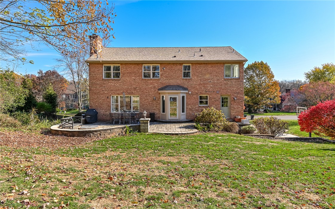 Pine Twp, Pennsylvania, 15090, United States, 4 Bedrooms Bedrooms, ,3 BathroomsBathrooms,Residential,For Sale,1987871