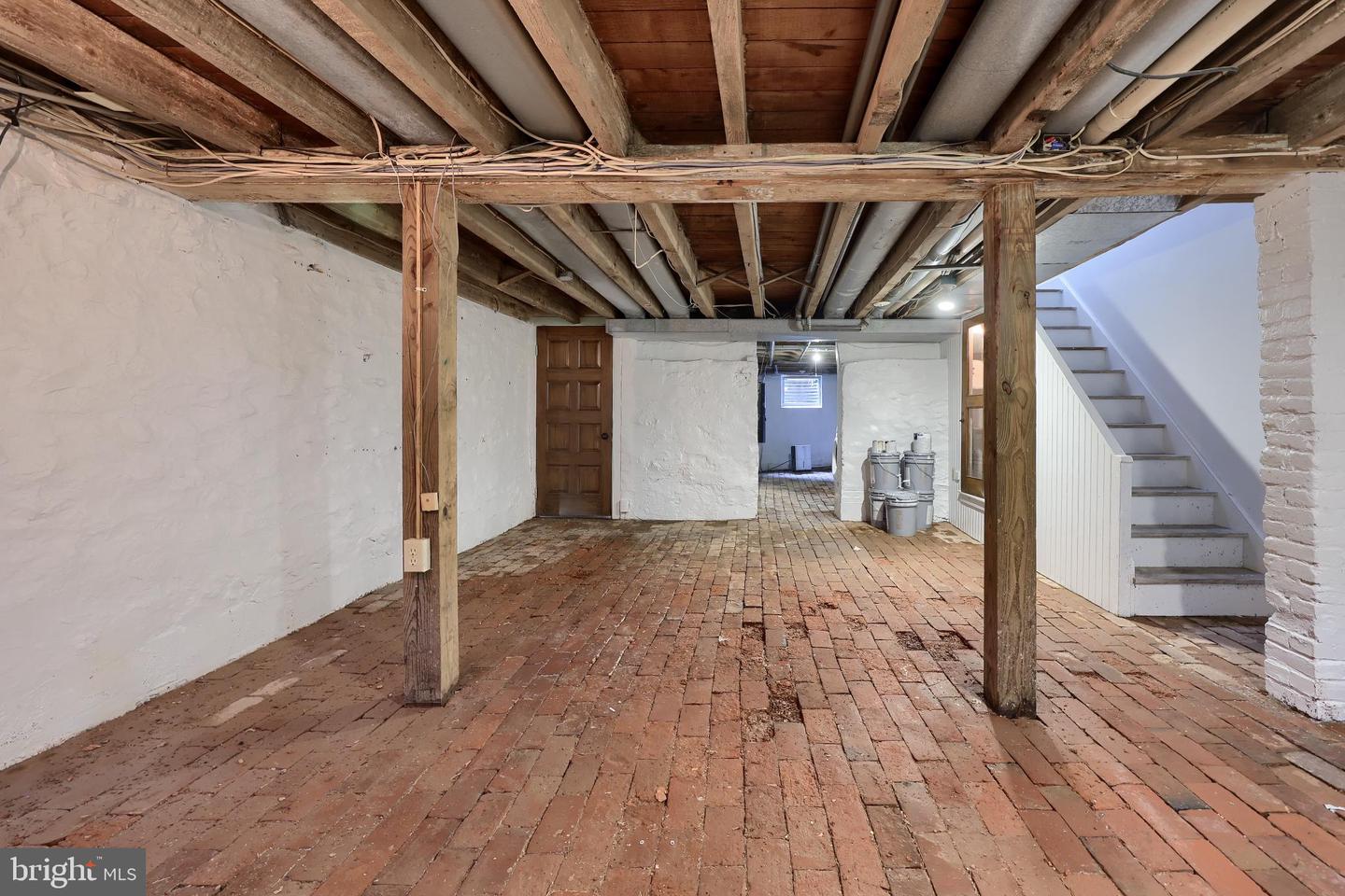 Lancaster, Pennsylvania, 17603, United States, 4 Bedrooms Bedrooms, ,2 BathroomsBathrooms,Residential,For Sale,1955843