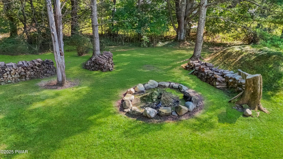 Milford, Pennsylvania, 18337, United States, 3 Bedrooms Bedrooms, ,3 BathroomsBathrooms,Residential,For Sale,1981276