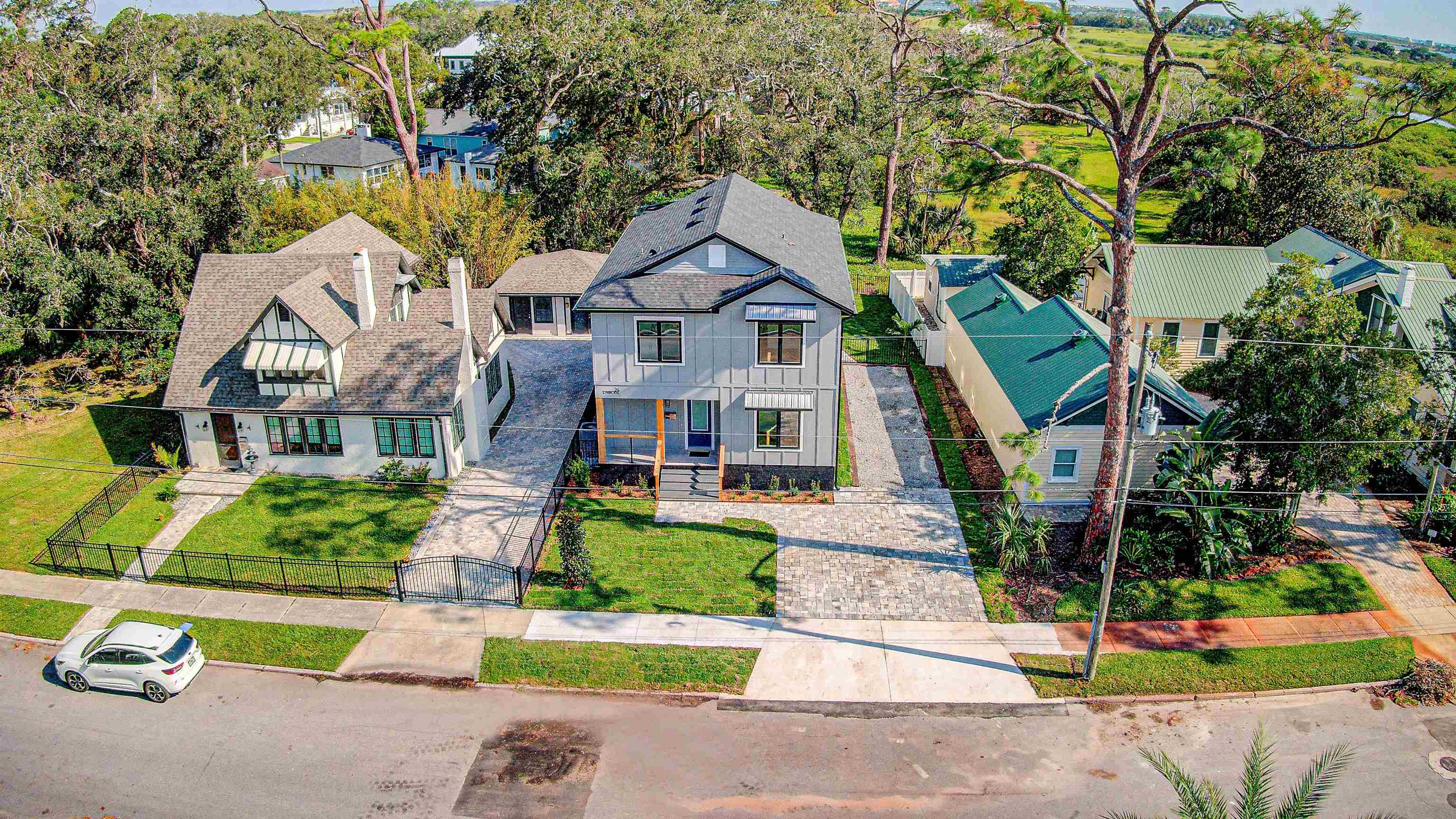 24 E Park Ave, St Augustine, Florida, 32084, United States, 4 Bedrooms Bedrooms, ,3 BathroomsBathrooms,Residential,For Sale,24 E Park Ave,1635608