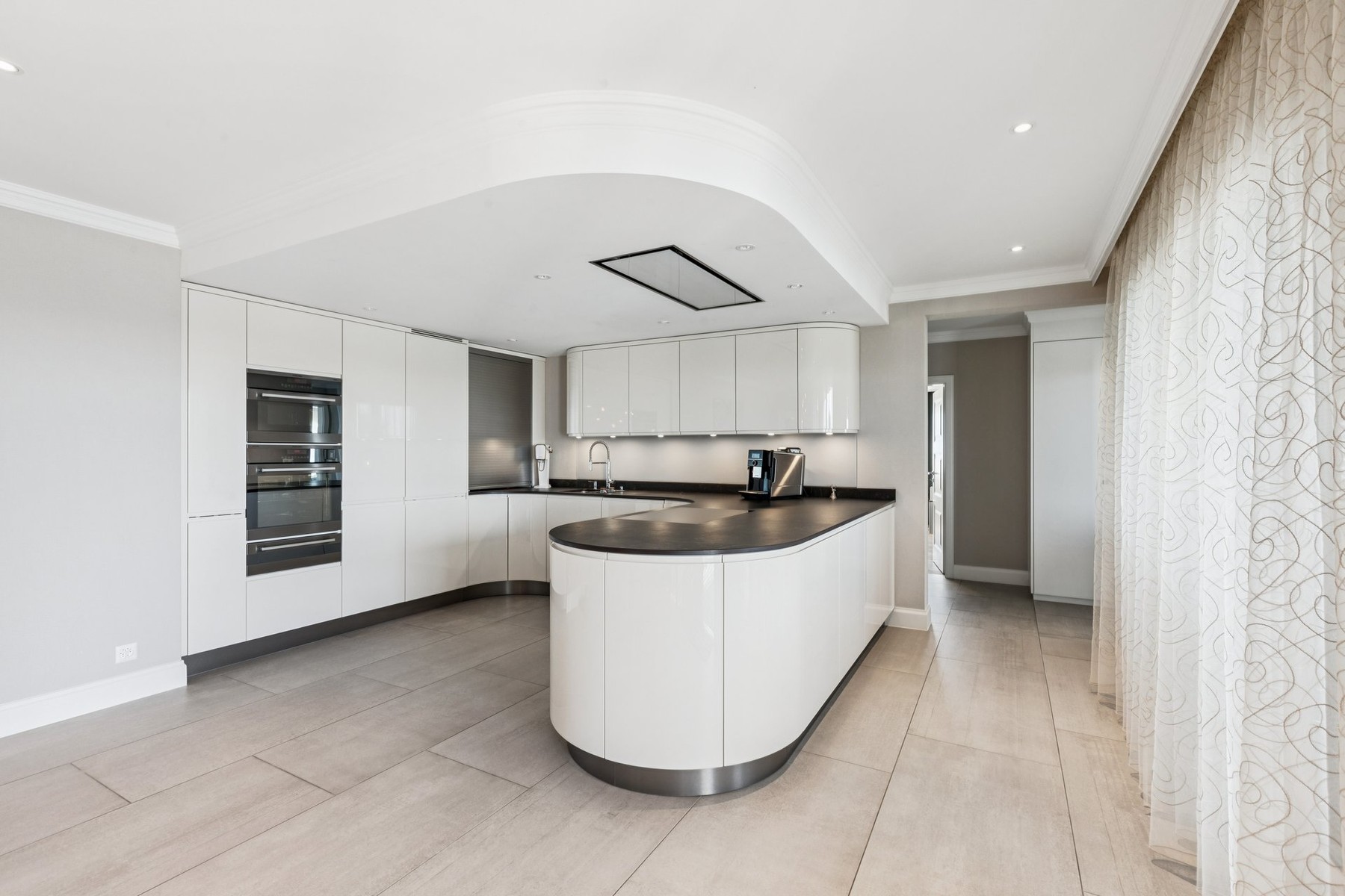  Exclusive: Contemporary home with panoramic views of the Alps and the lake - 物件實景