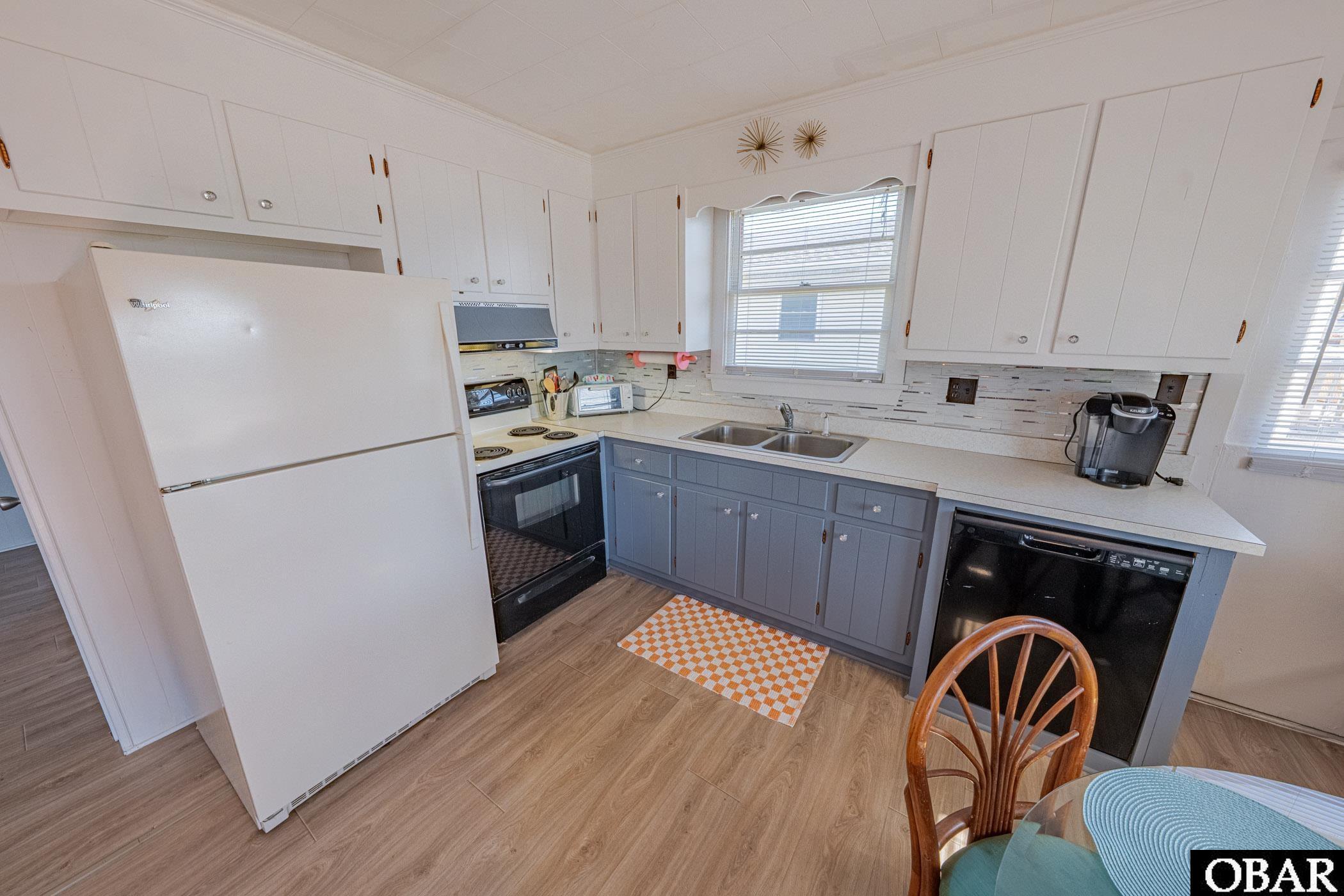 Kill Devil Hills, North Carolina, 27948-0000, United States, 3 Bedrooms Bedrooms, ,1 BathroomBathrooms,Residential,For Sale,1990927