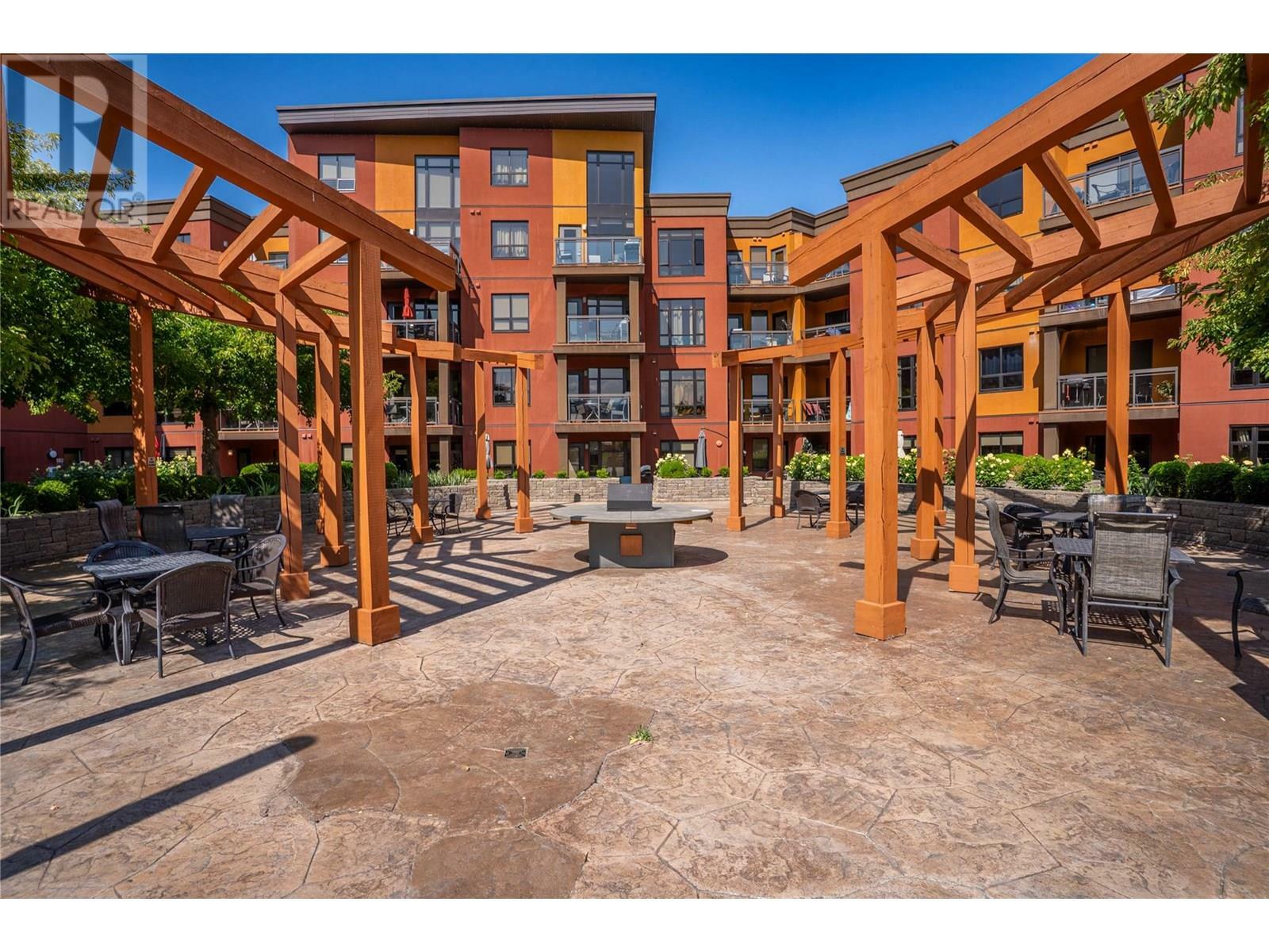 KELOWNA, British Columbia, V1W 3G7, CA, 2 Bedrooms Bedrooms, ,2 BathroomsBathrooms,Residential,For Sale,1867609