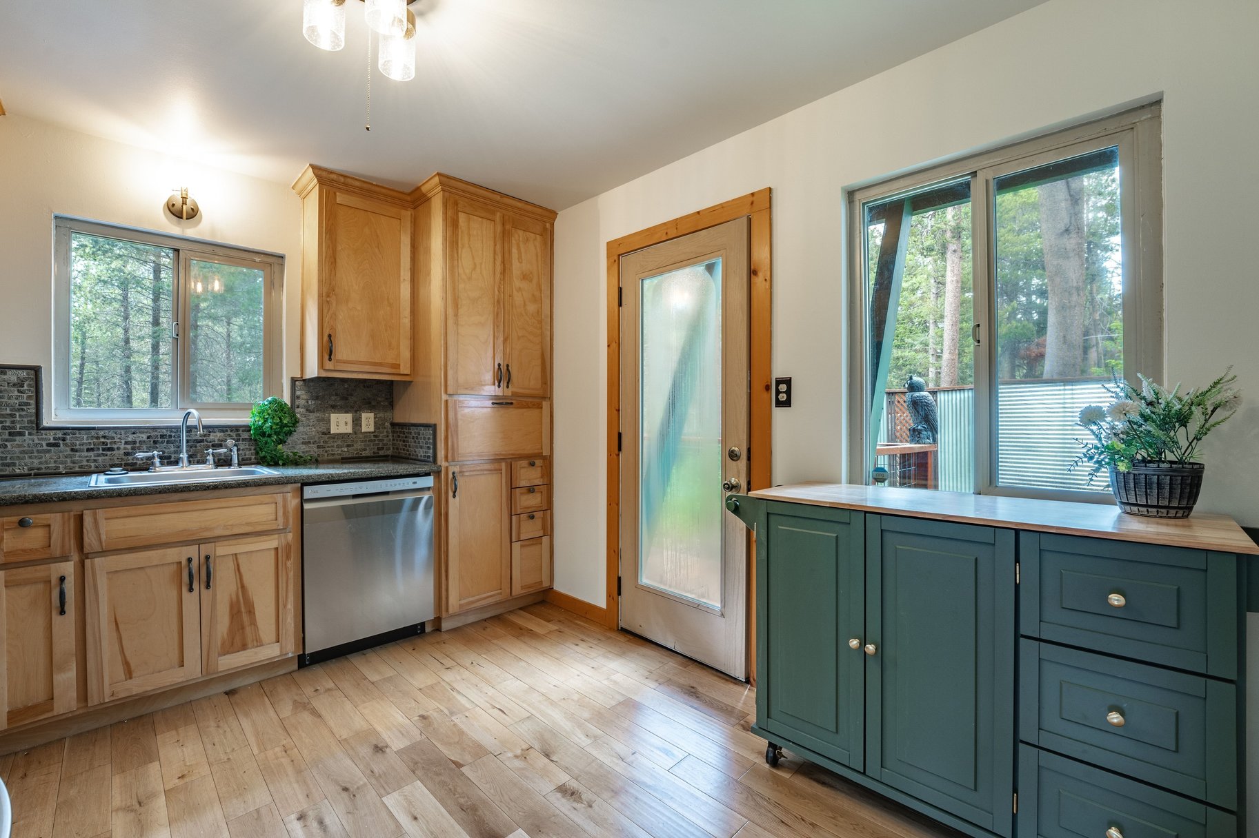  A Peaceful Tahoe Retreat Near Lake Baron and Endless Recreation - 物件實景